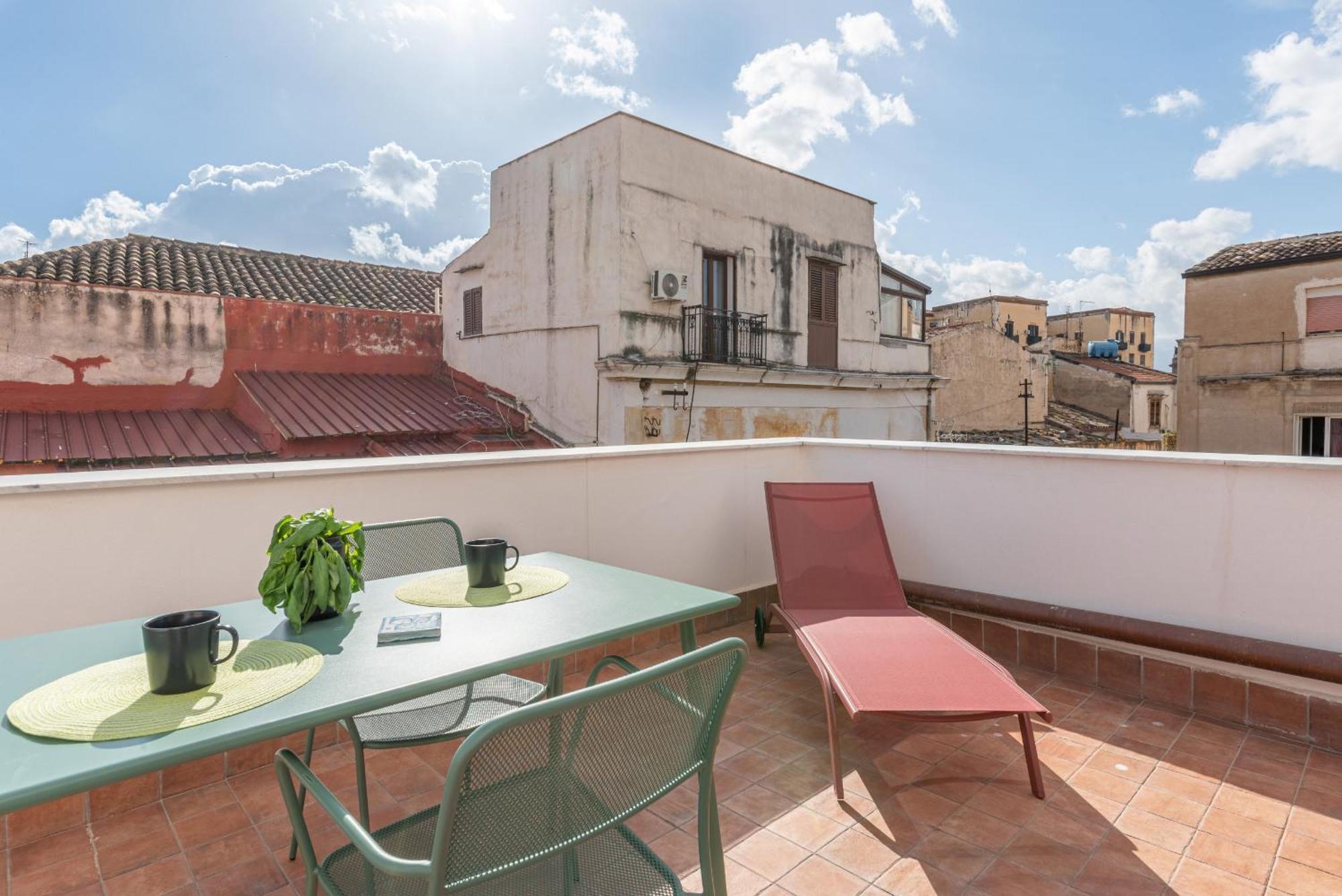 Casa Sant'agata Con Terrazza By Wonderful Italy *