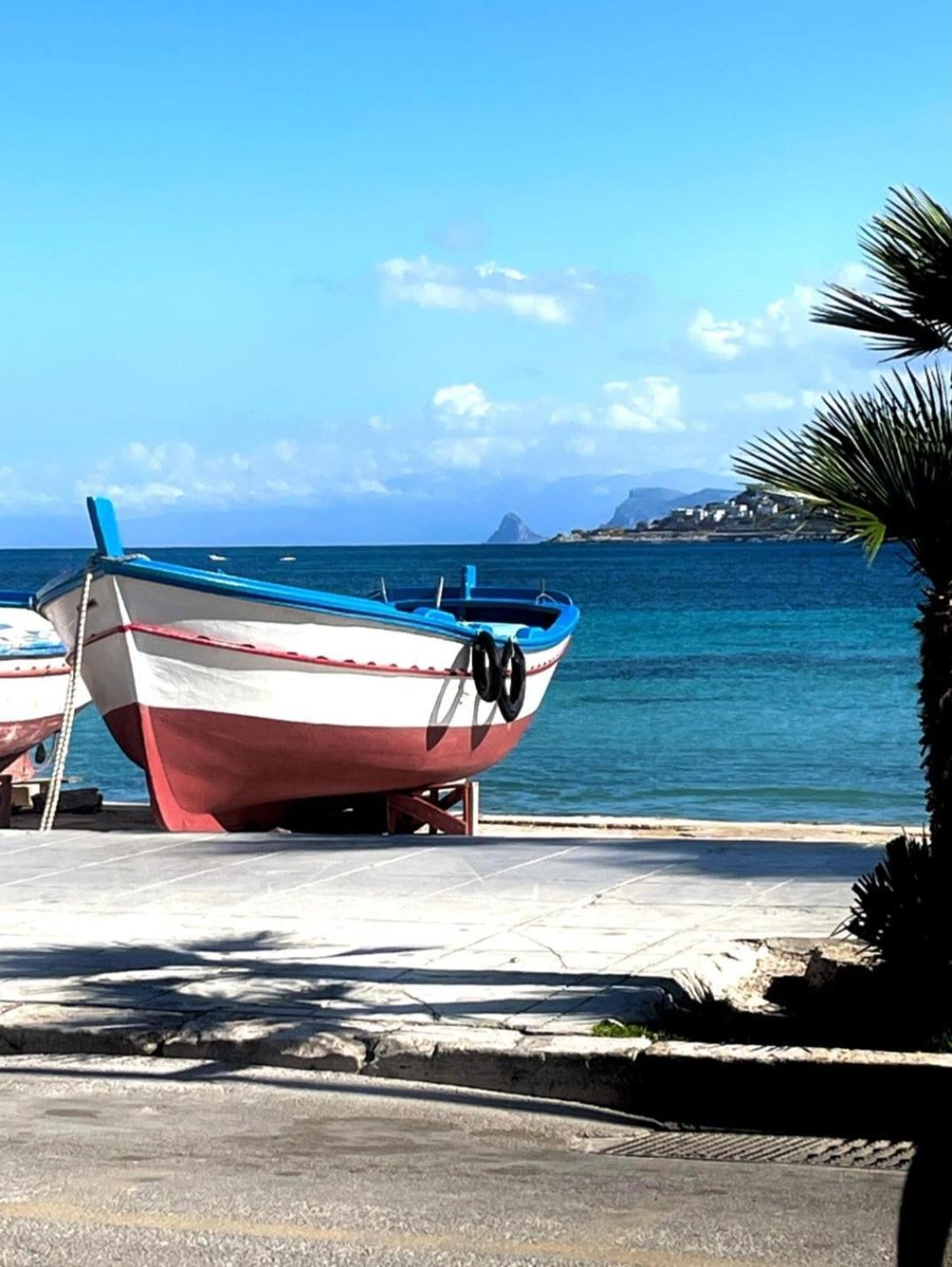 Casa Mondello Sea Life *