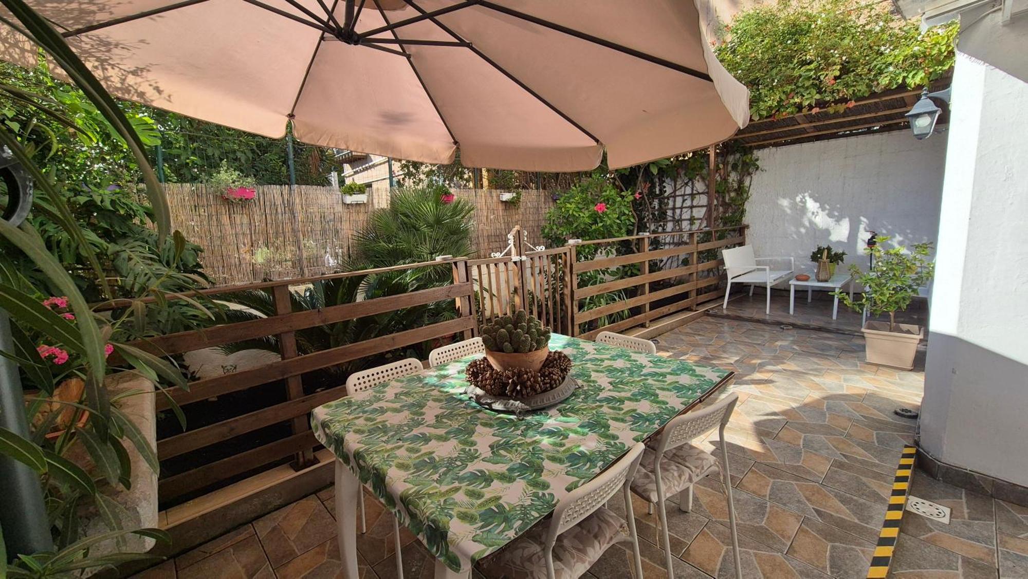 Apartment Leoni63 *