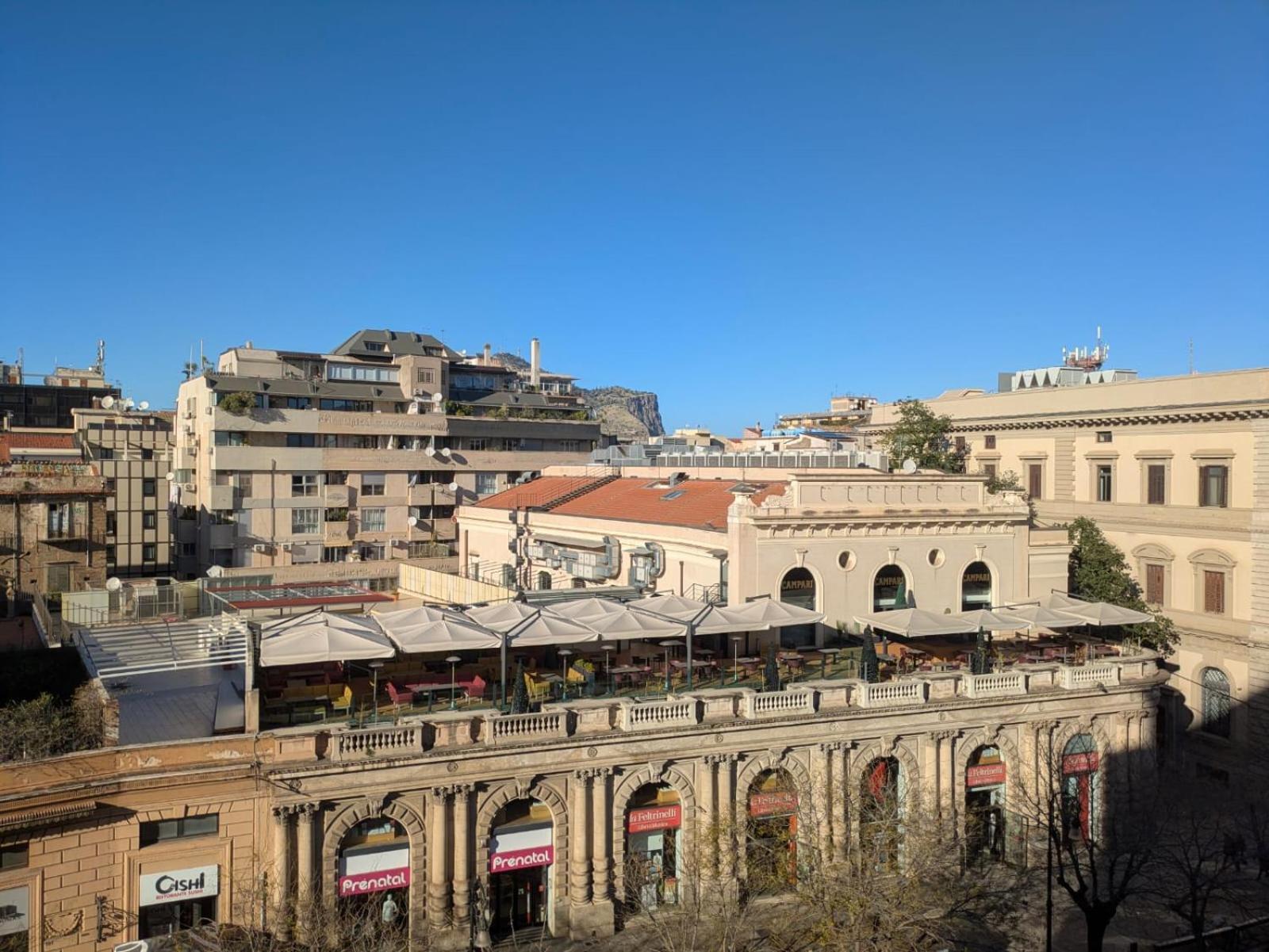 Apartment And Cavour 106