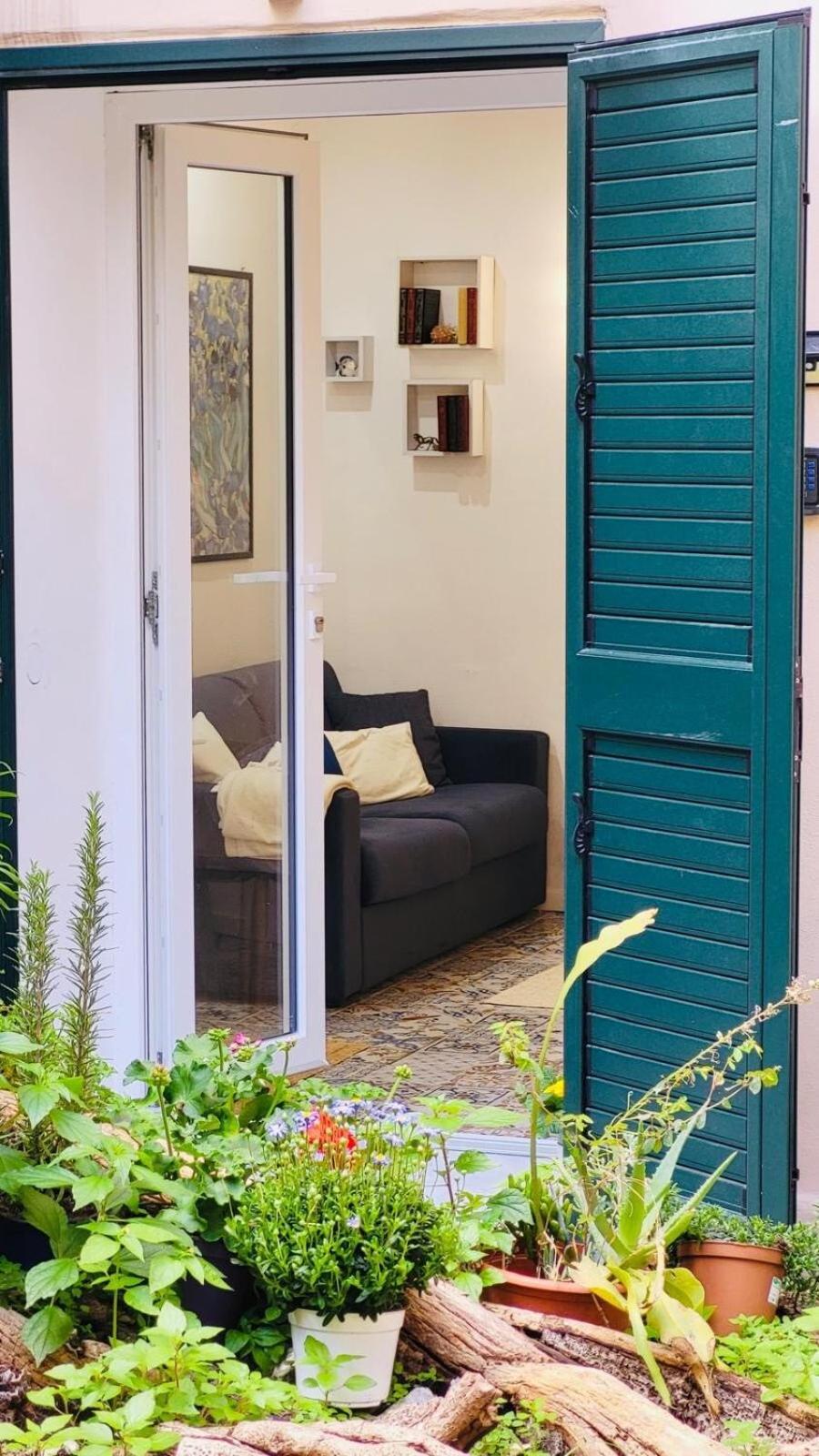 Elvira Flat,via Dante,near Lolli Station *