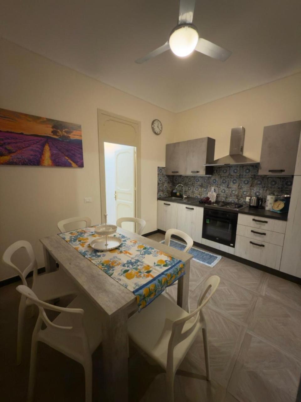 Casa Marchese ,vacanze In Centro -by Rentalbeb Italy-