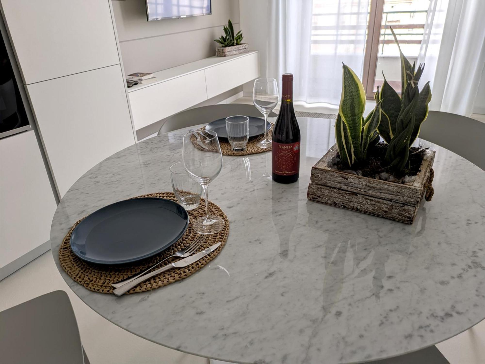 Apartment And Cavour 106 *