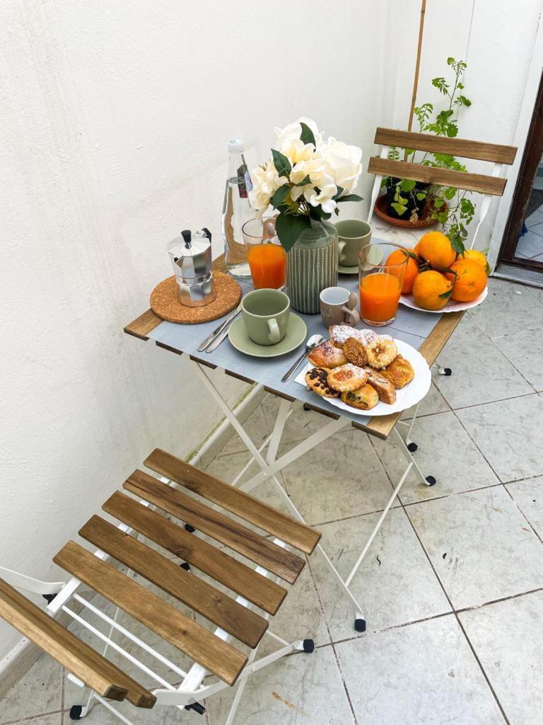 Charming House In The Historic Center Of *