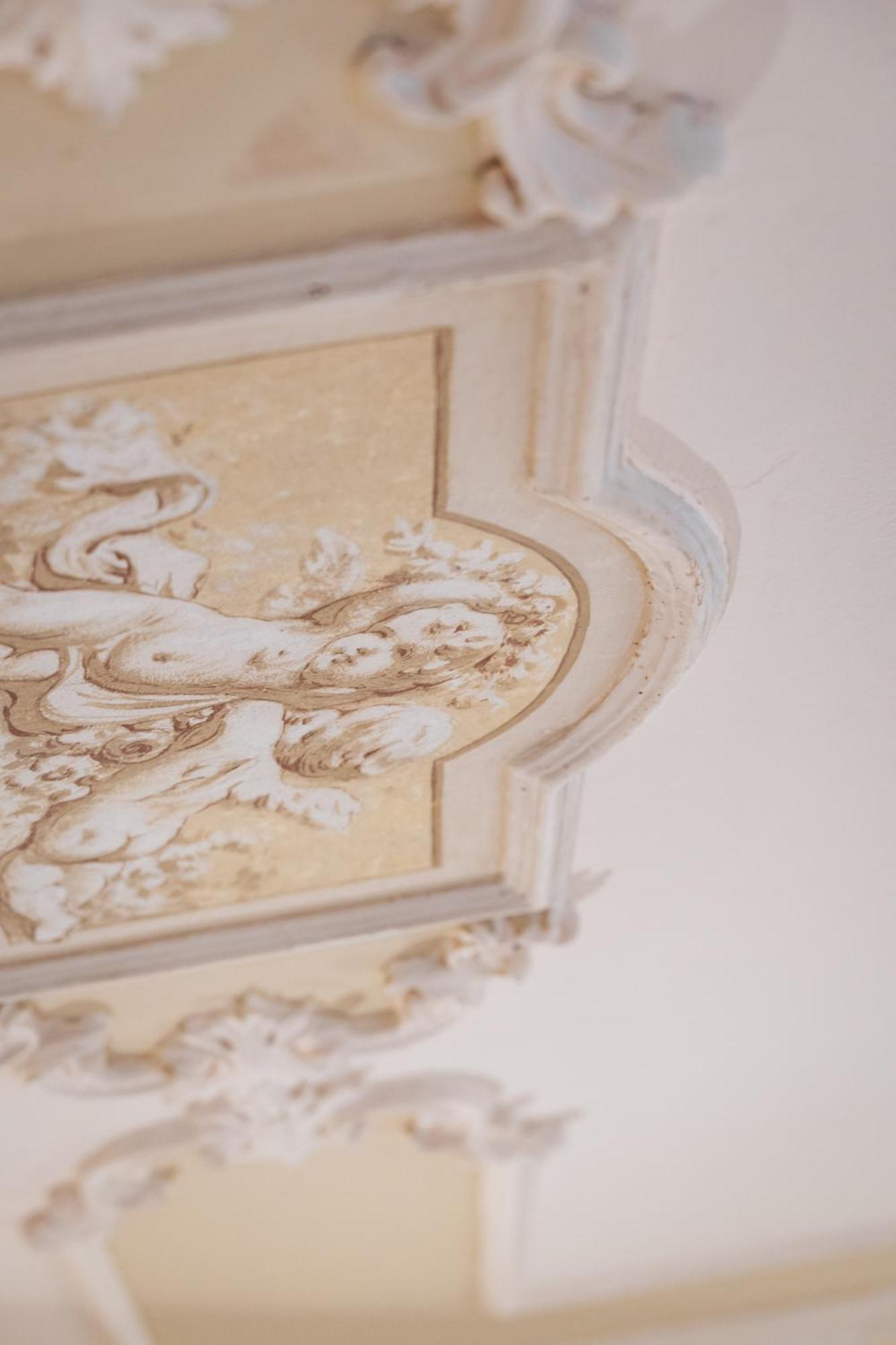 Four Luxury Art * Palermo
