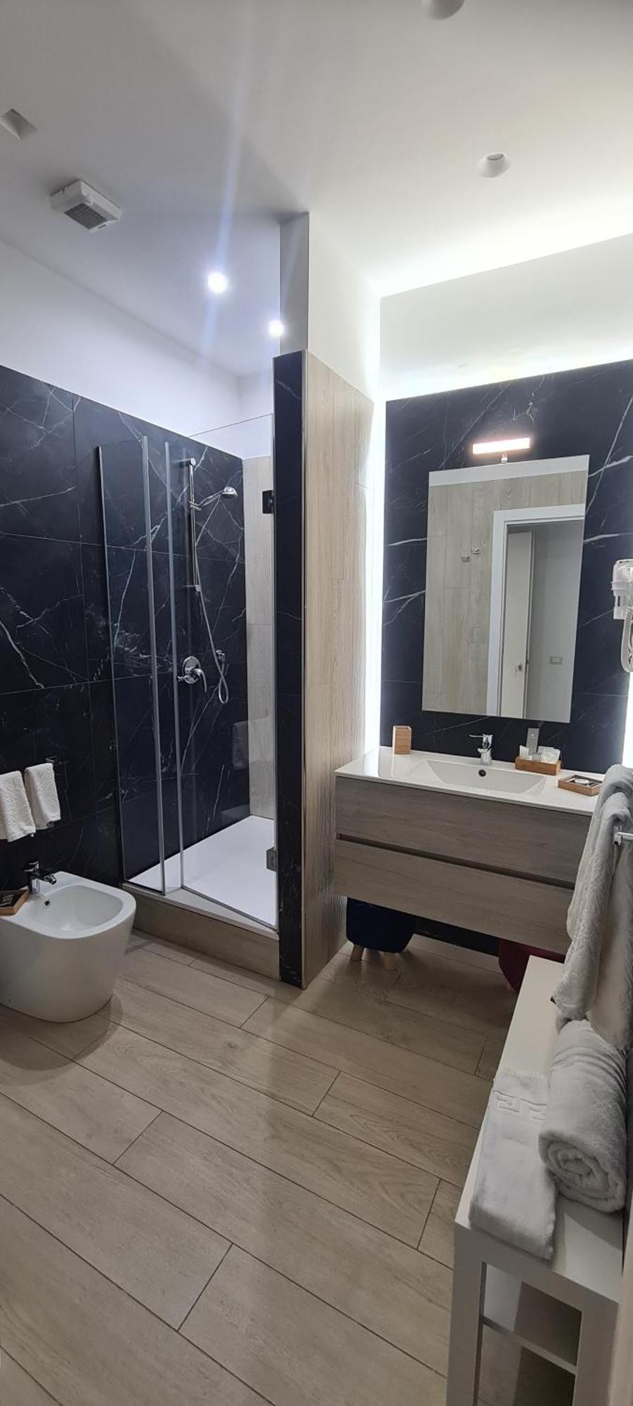 Ruggero Settimo Prestige Guest house Palermo