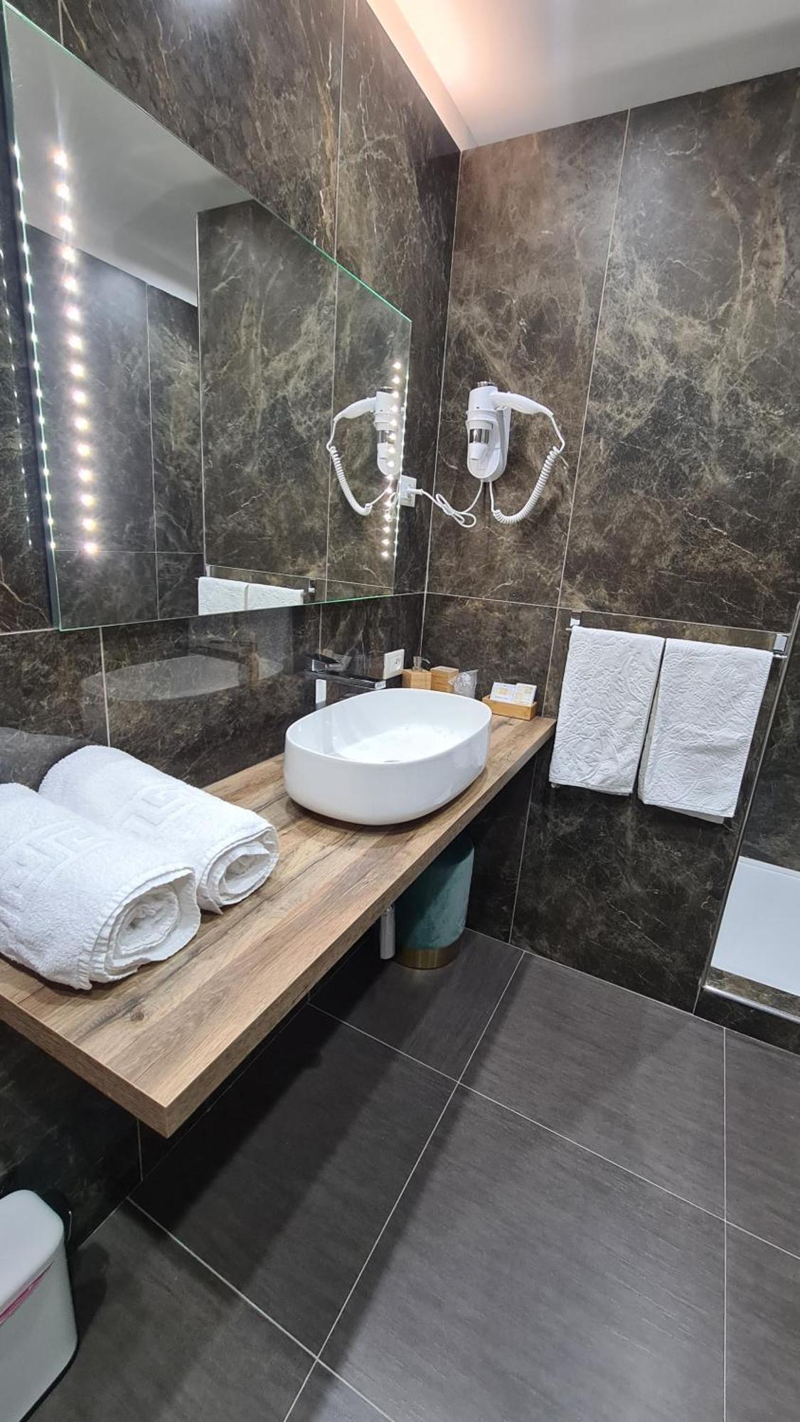 Ruggero Settimo Prestige Guest house *