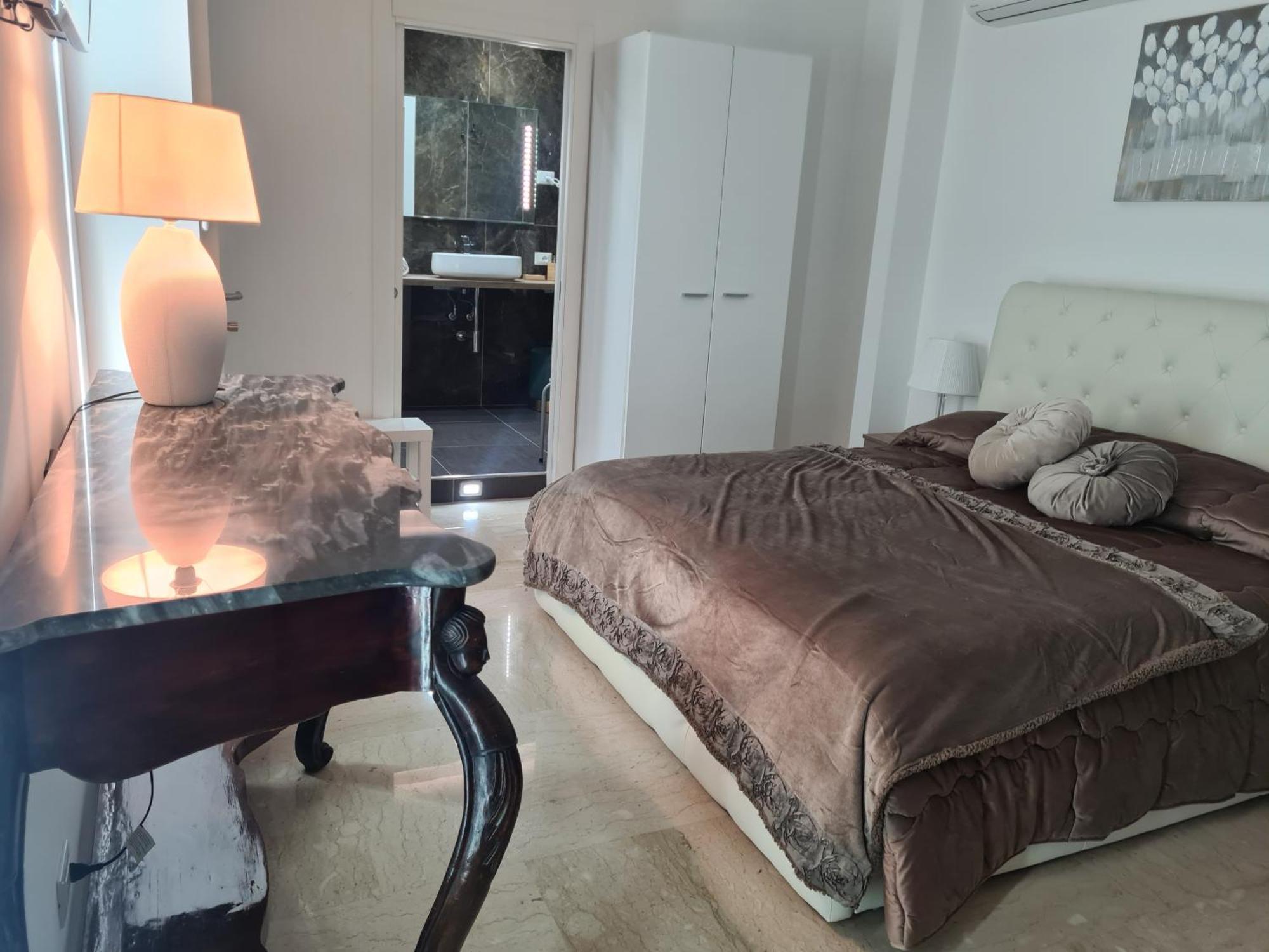 Ruggero Settimo Prestige Guest house