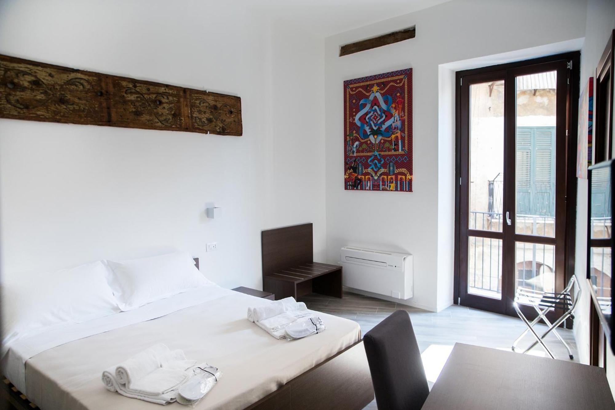 Aparthotel Porta Di Castro