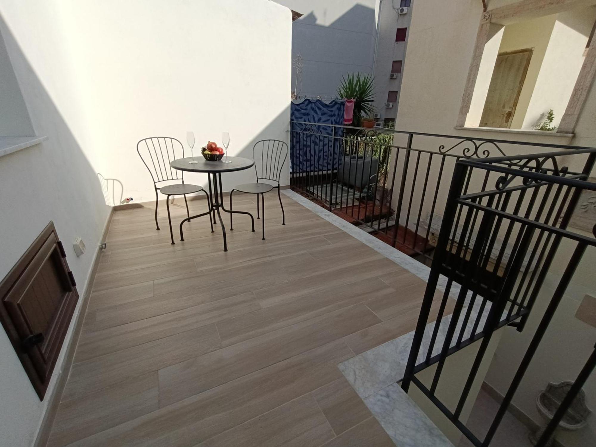 Apartment Porta D'ossuna 3 By World *
