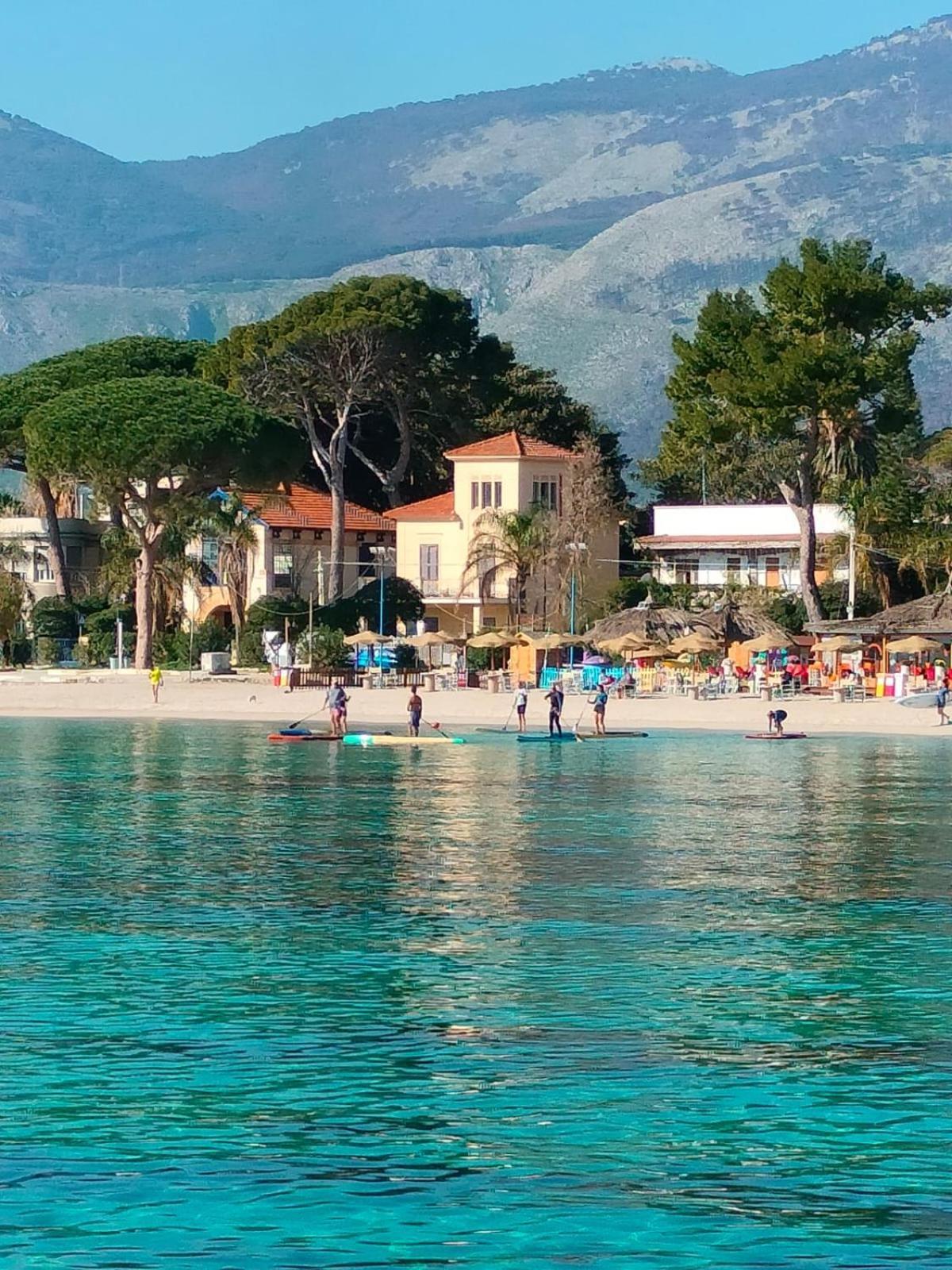 Costa Mondello *