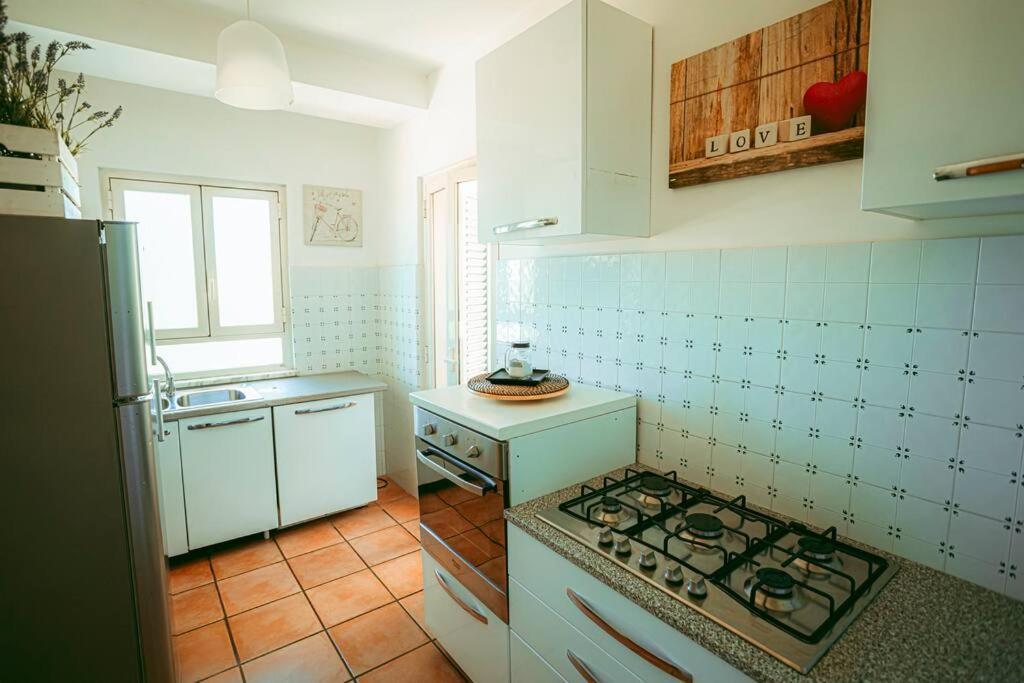 Sunseason - Sferracavallo Penthouse Apartment