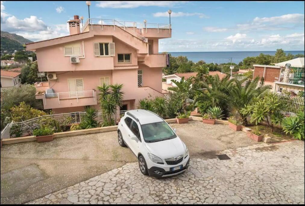 Apartment Sunseason - Sferracavallo Penthouse