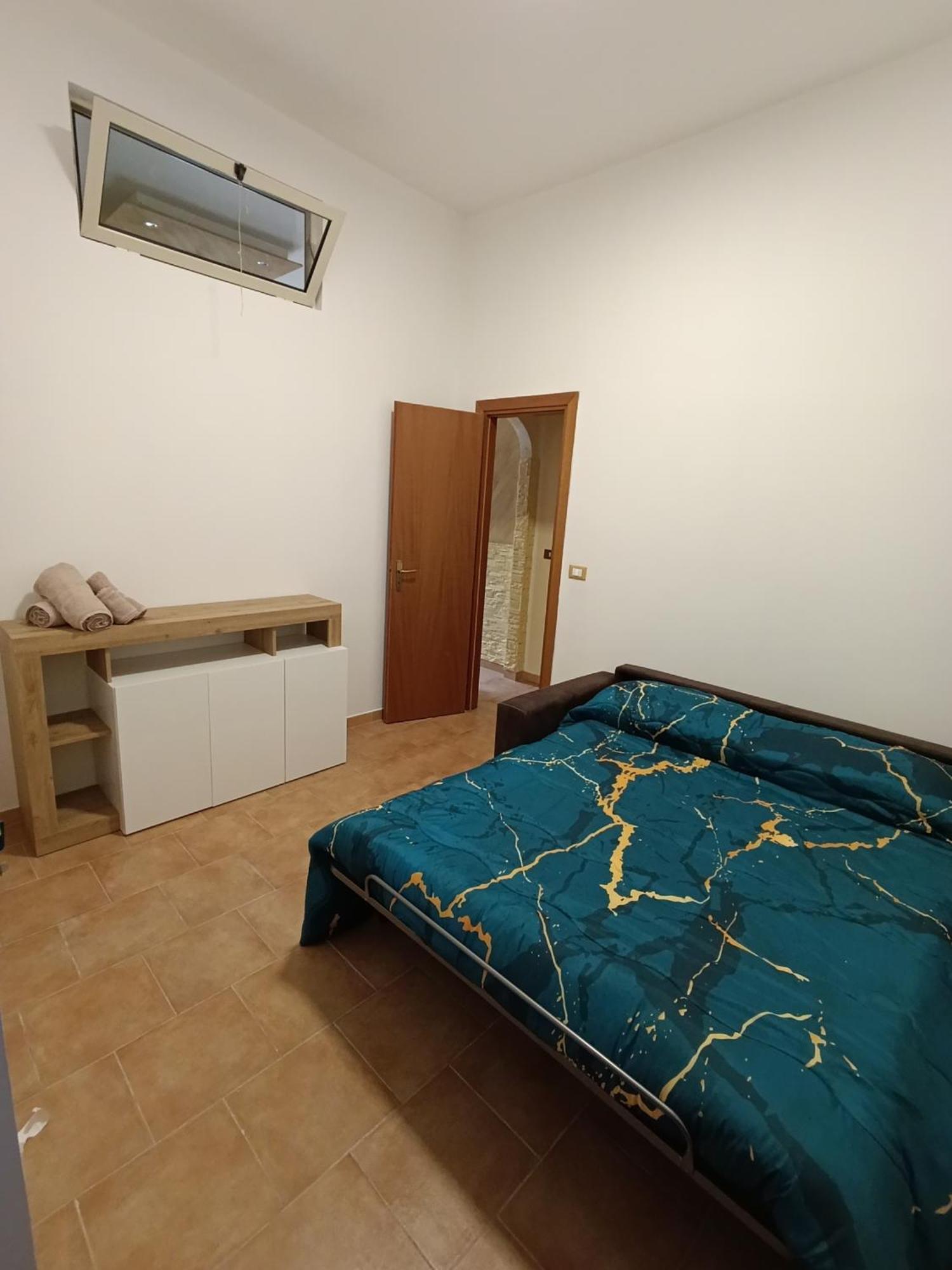 Zisa's Apartment