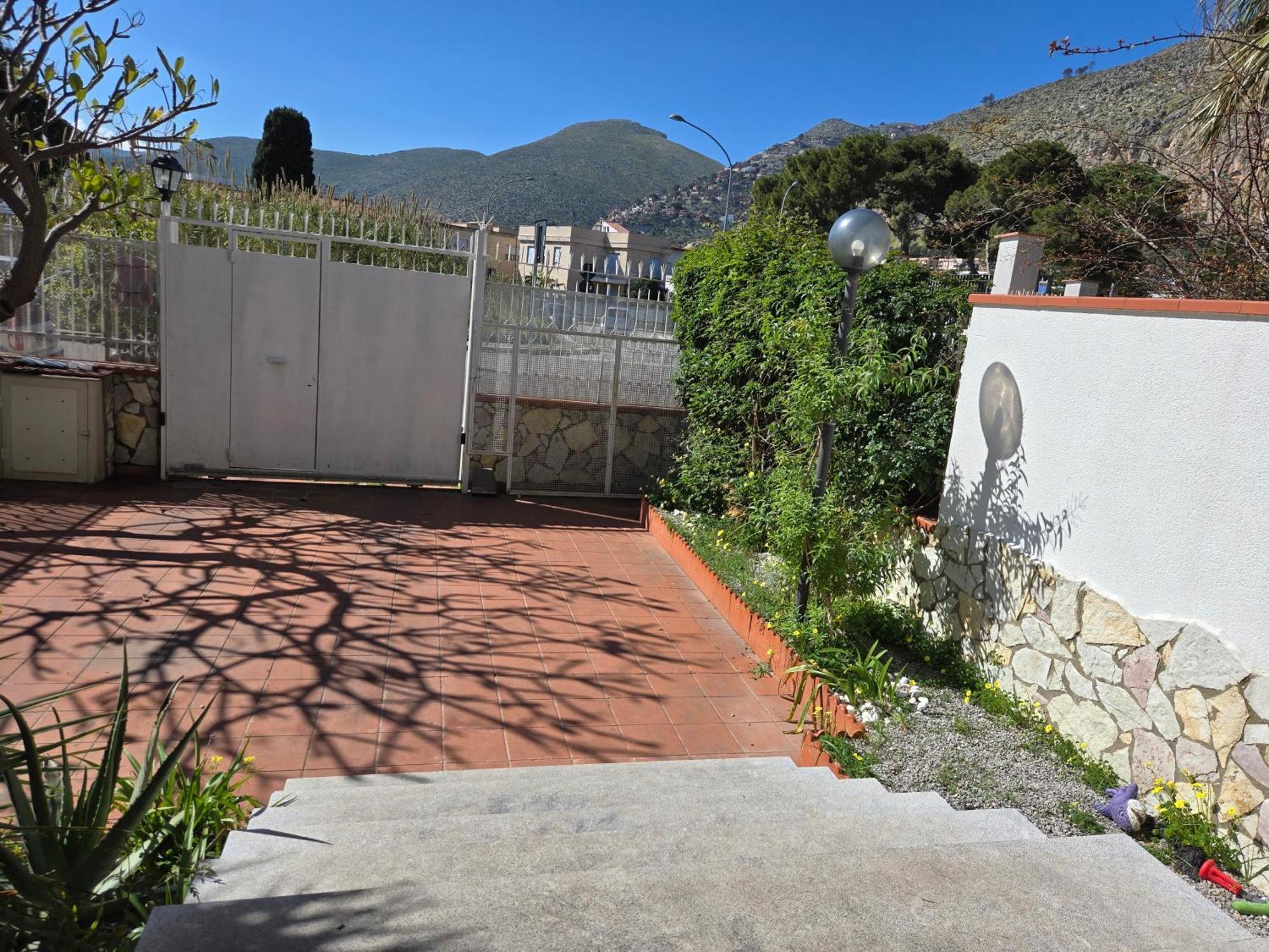 Villa Lumos Mondello *