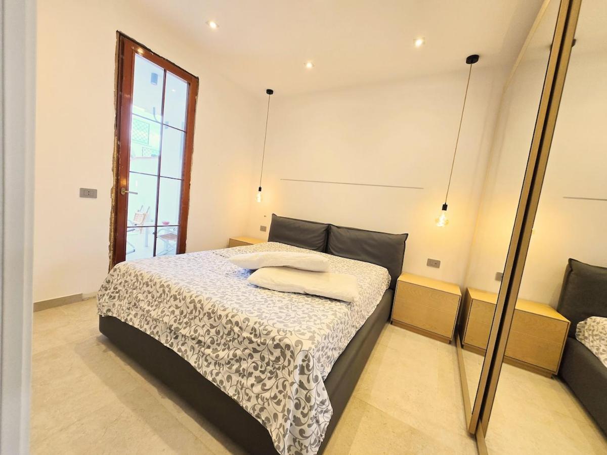 Villa Lumos Mondello Palermo