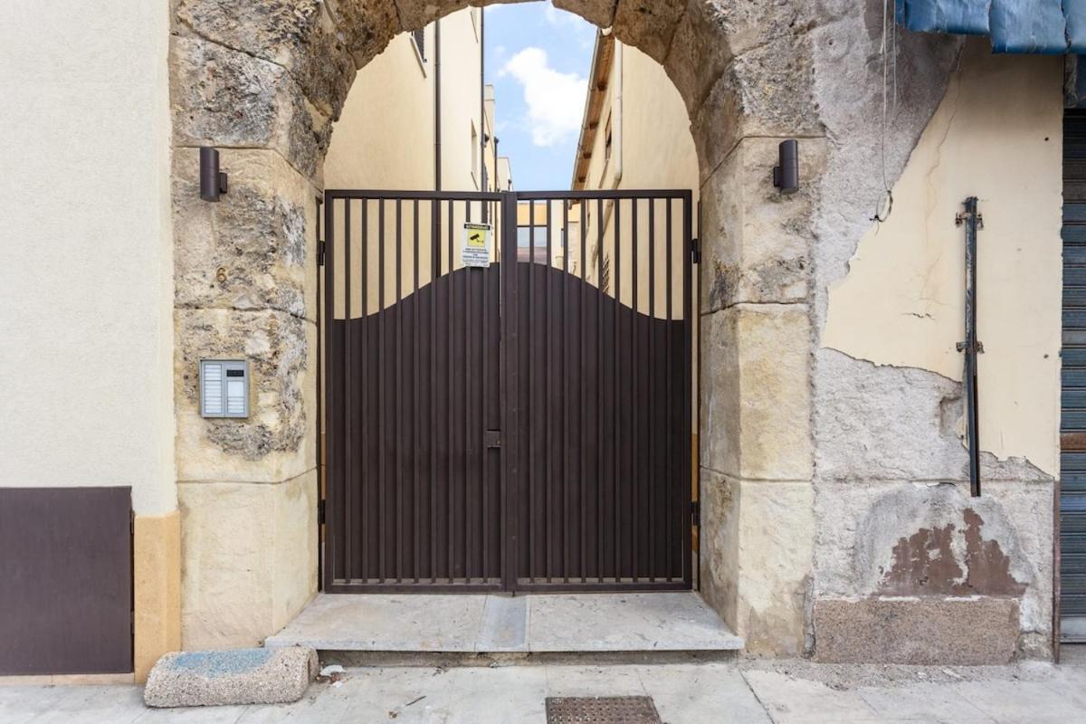 Erasmo Luxury ,centro Storico *