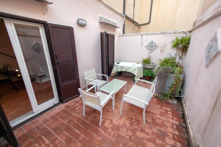 Loft With Terrace In The Centre * Palermo