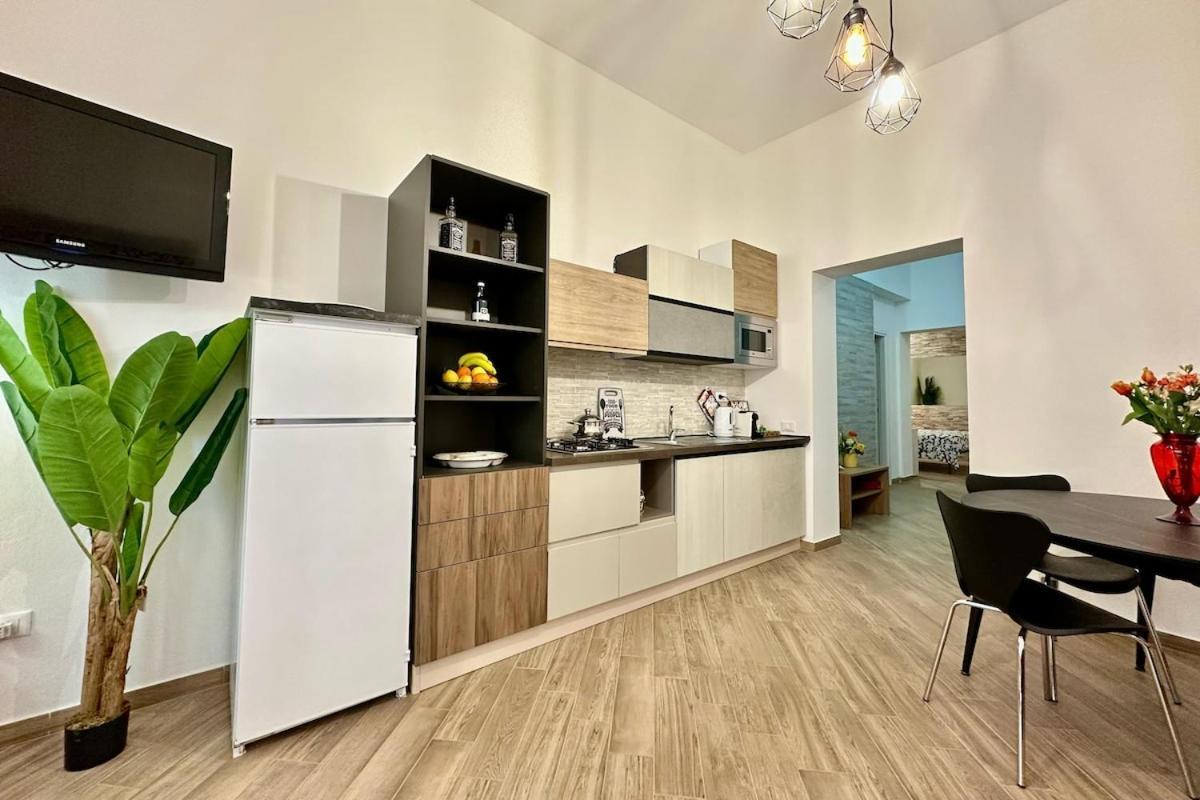 Pippo's Home, Moderno, Accogliente E Con Spazio Esterno Privato Vicino Tra Mondello E Il Centro Storico Di Apartment