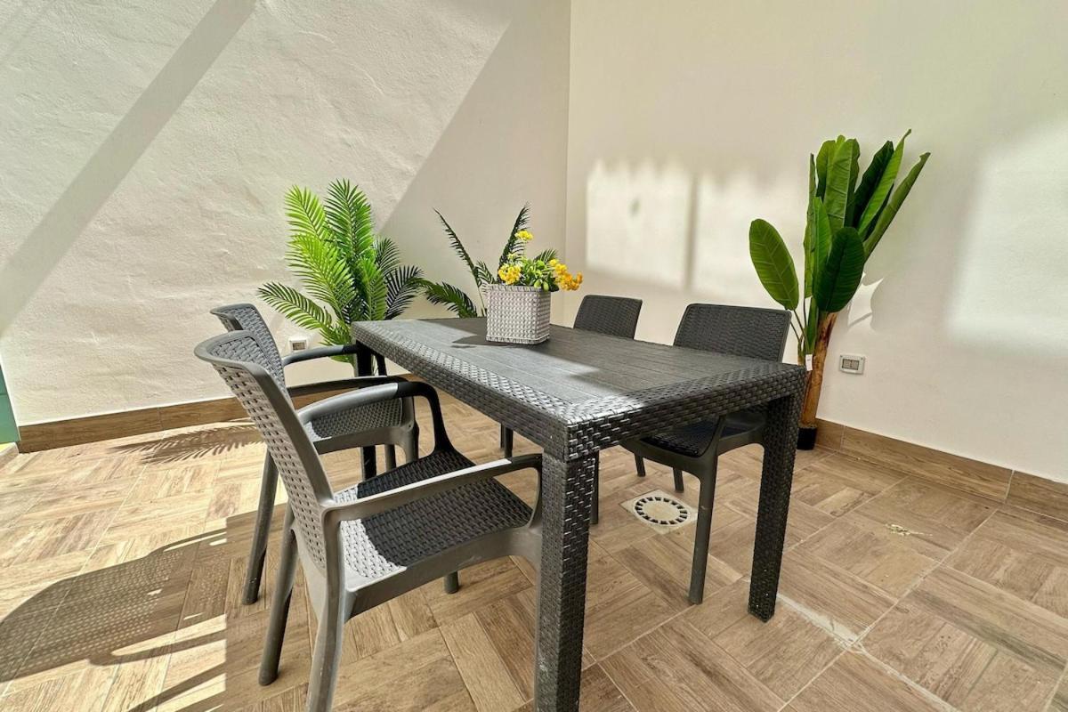 Pippo's Home, Moderno, Accogliente E Con Spazio Esterno Privato Vicino Tra Mondello E Il Centro Storico Di Apartment *