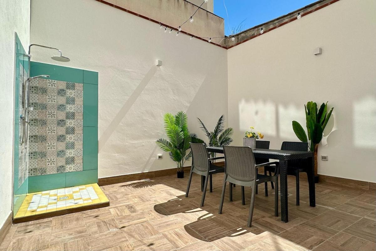 Pippo's Home, Moderno, Accogliente E Con Spazio Esterno Privato Vicino Tra Mondello E Il Centro Storico Di Apartment