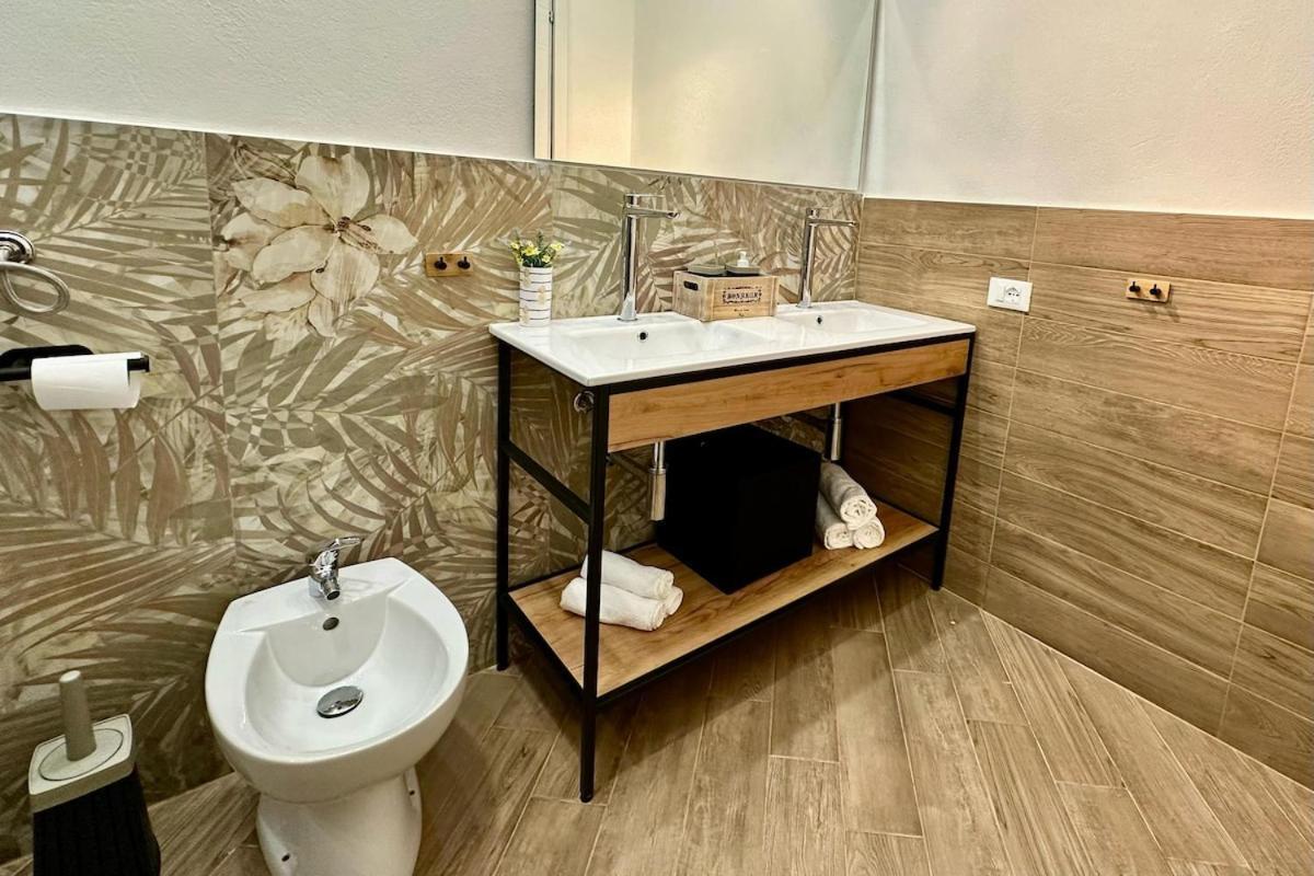 Pippo's Home, Moderno, Accogliente E Con Spazio Esterno Privato Vicino Tra Mondello E Il Centro Storico Di Apartment *