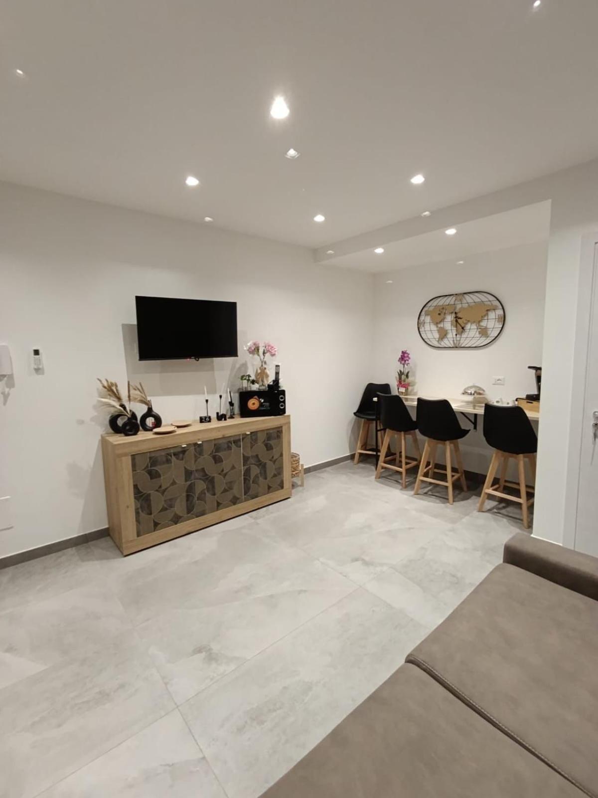 Gasthof Luxury Felice Palermo