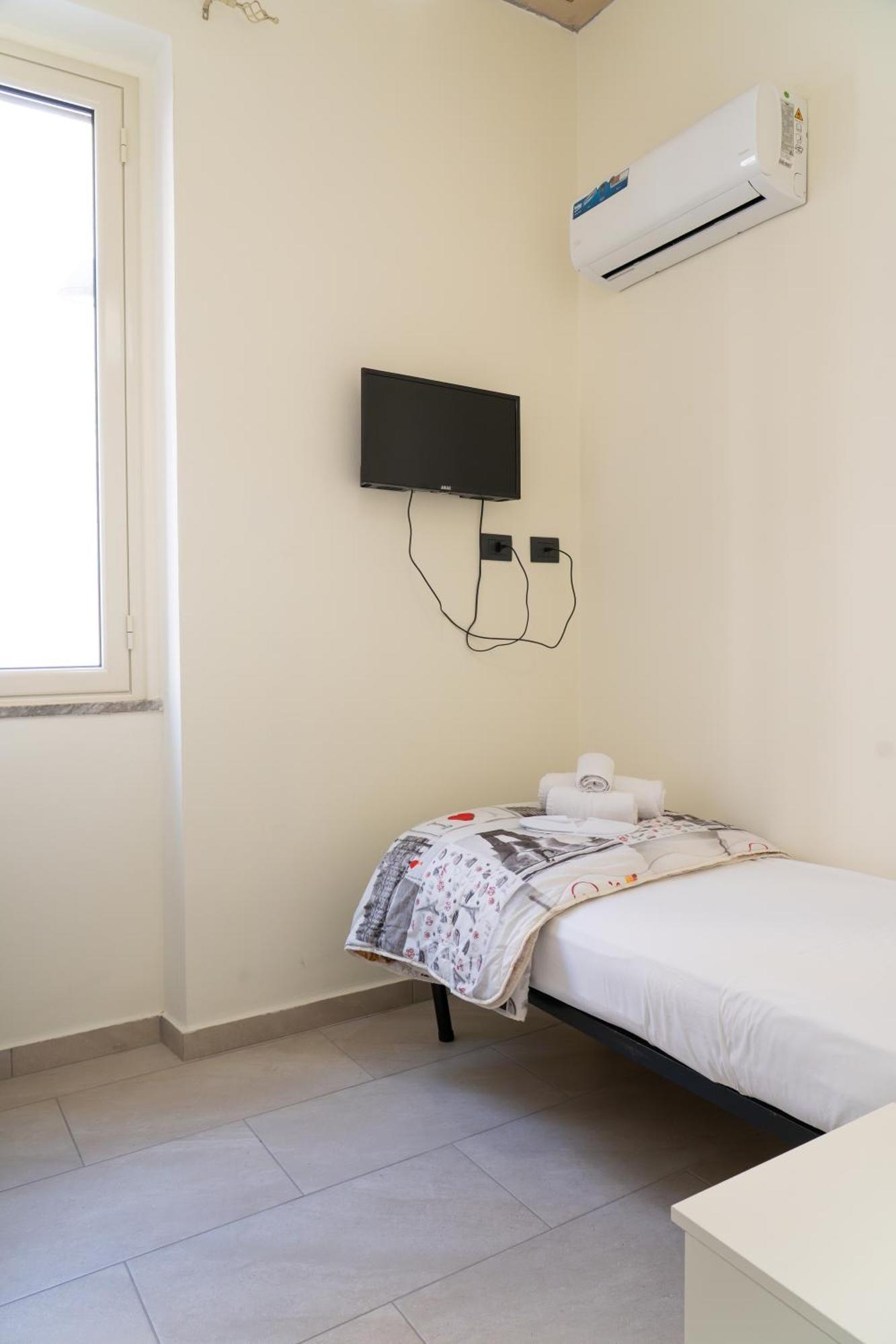 Guest house In Centro Storico Da Stella's -by Rentalbeb Italy- *