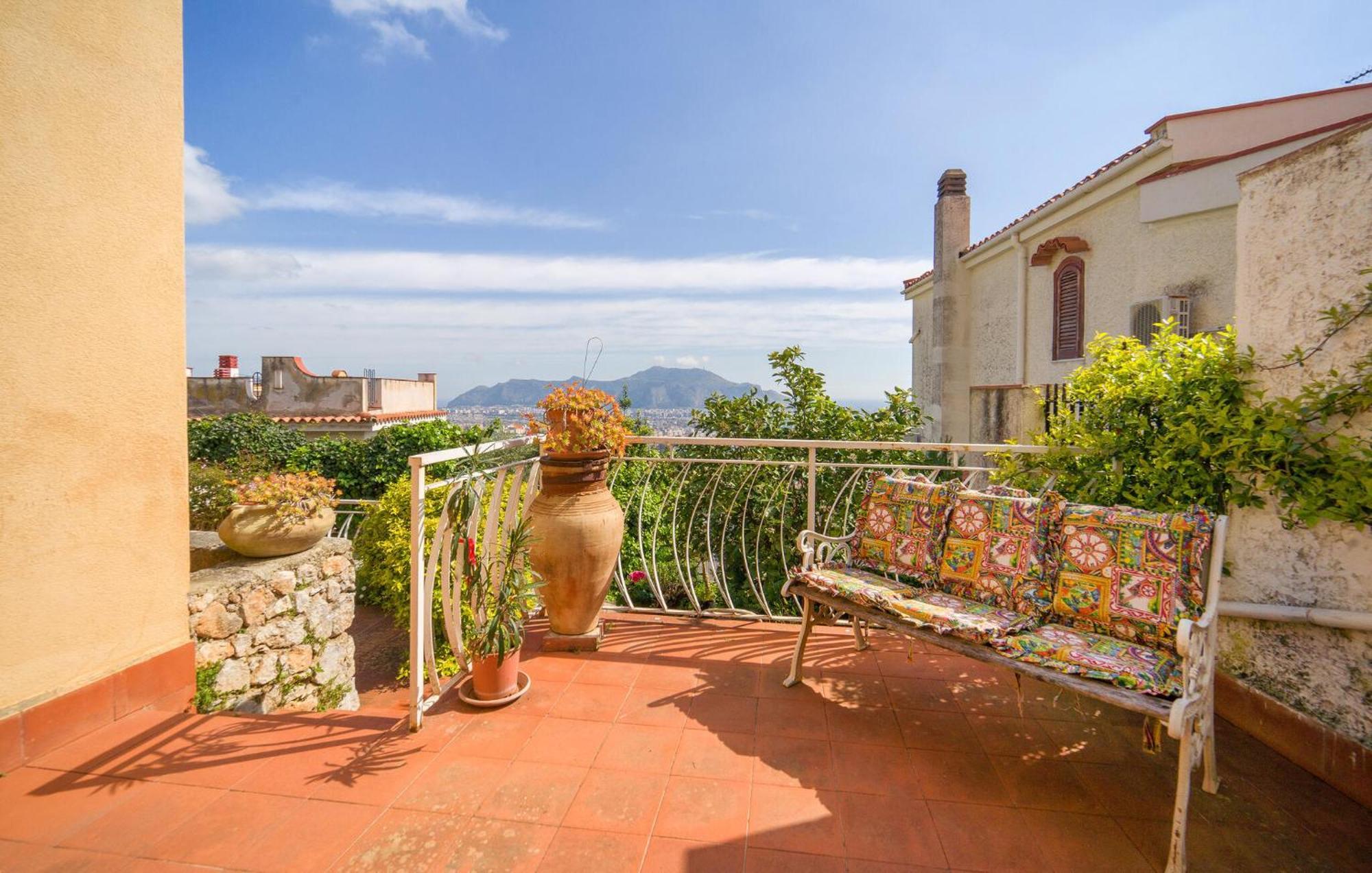 In Apartment Palermo