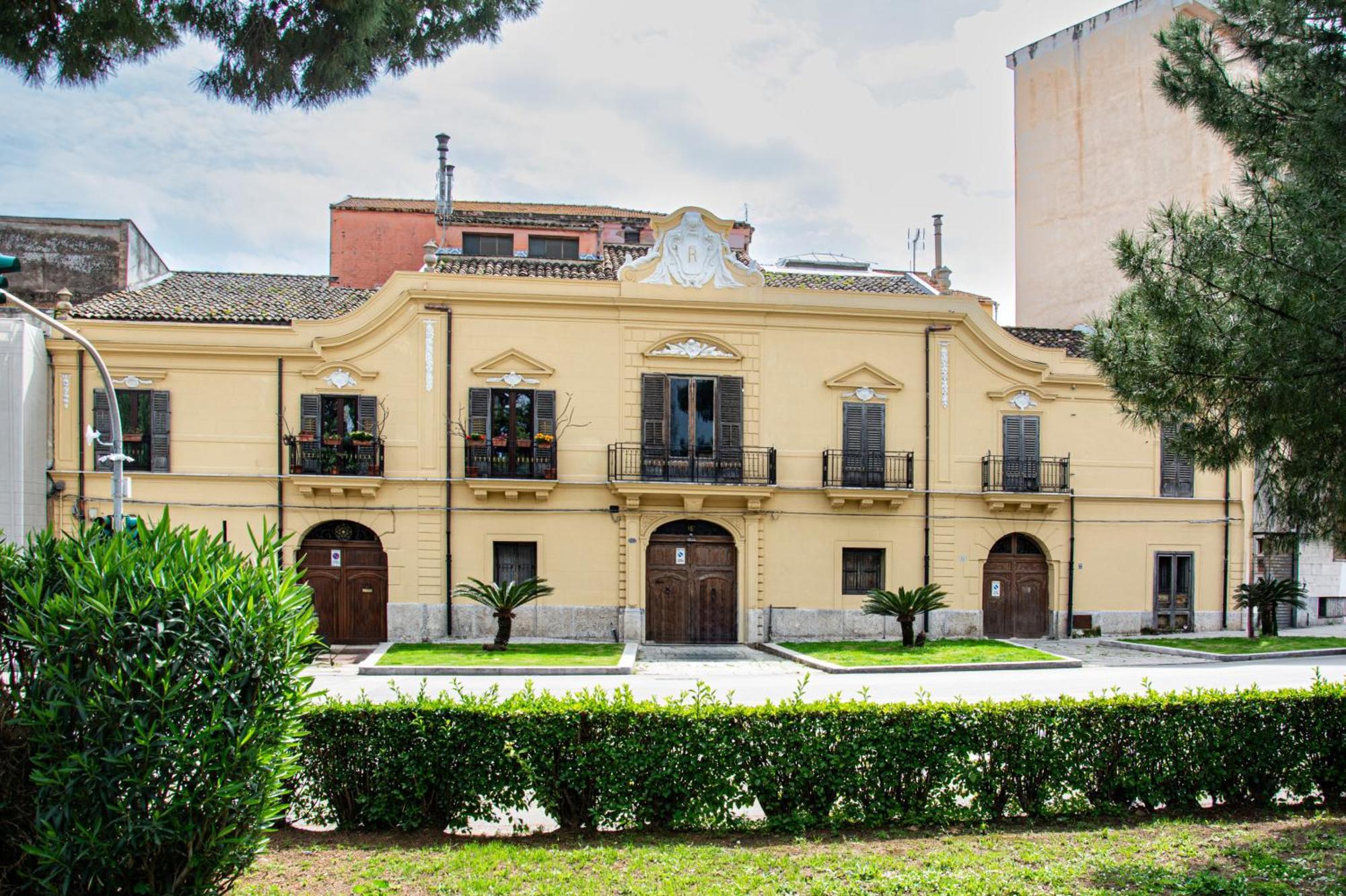 Ferrara Palace - Centro Storico Apartamento *
