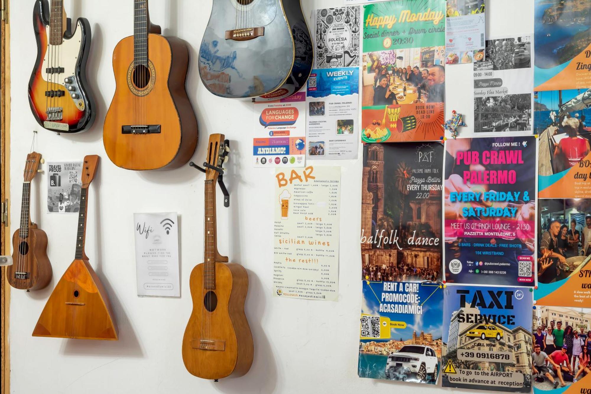 A Casa Di Amici Hostel *