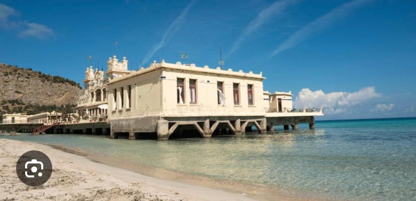 Apartment Casa A Mondello 2 Passi Dal Mare