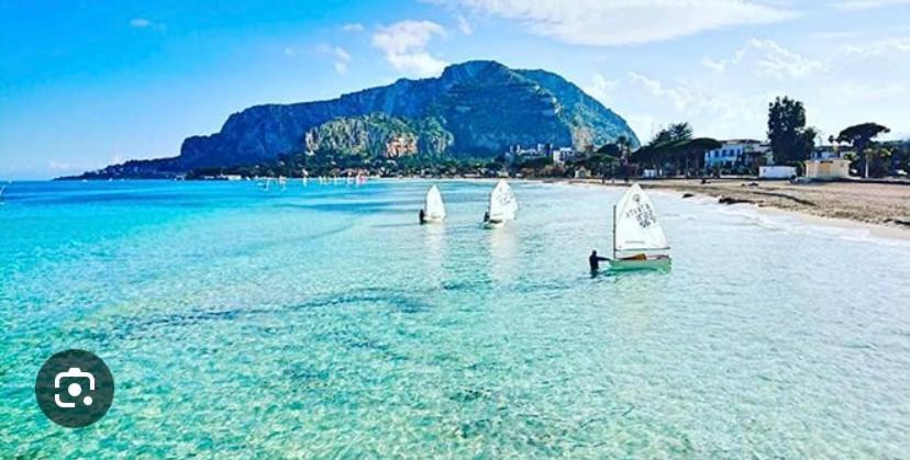 Casa A Mondello 2 Passi Dal Mare Apartment *