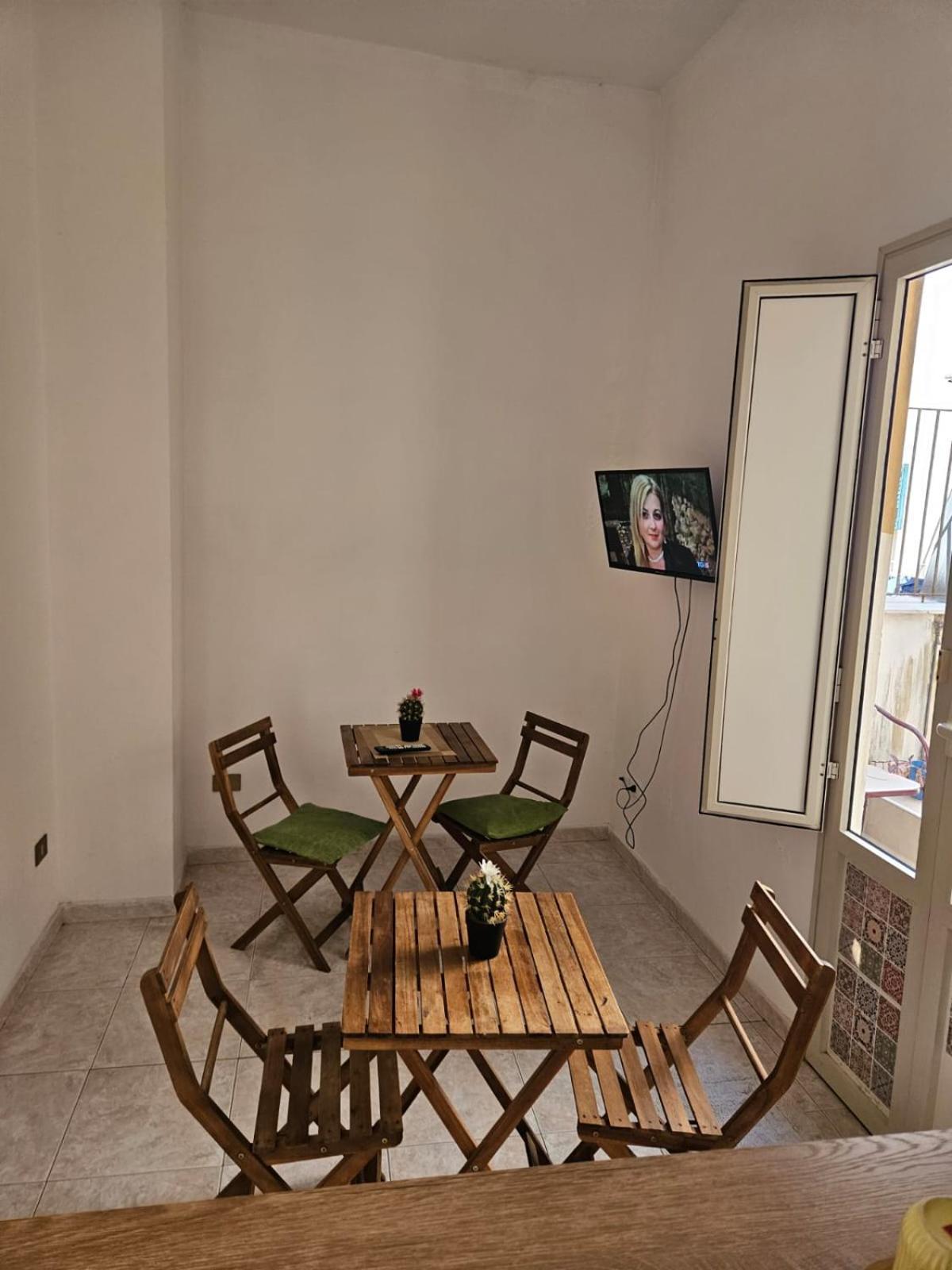 Al Maqueda Bed & Breakfast *