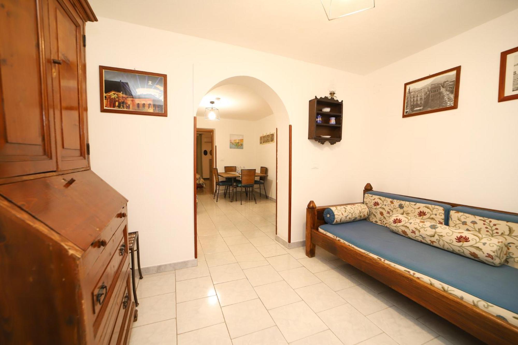 Apartment Colonna House Casa Tra La Zisa E La Cattedrale Palermo