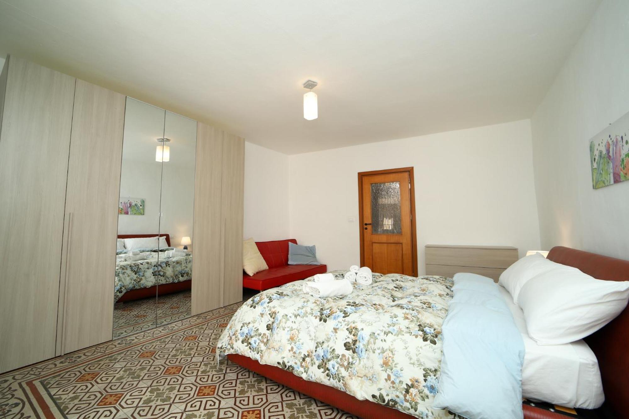 Apartment Colonna House Casa Tra La Zisa E La Cattedrale Palermo