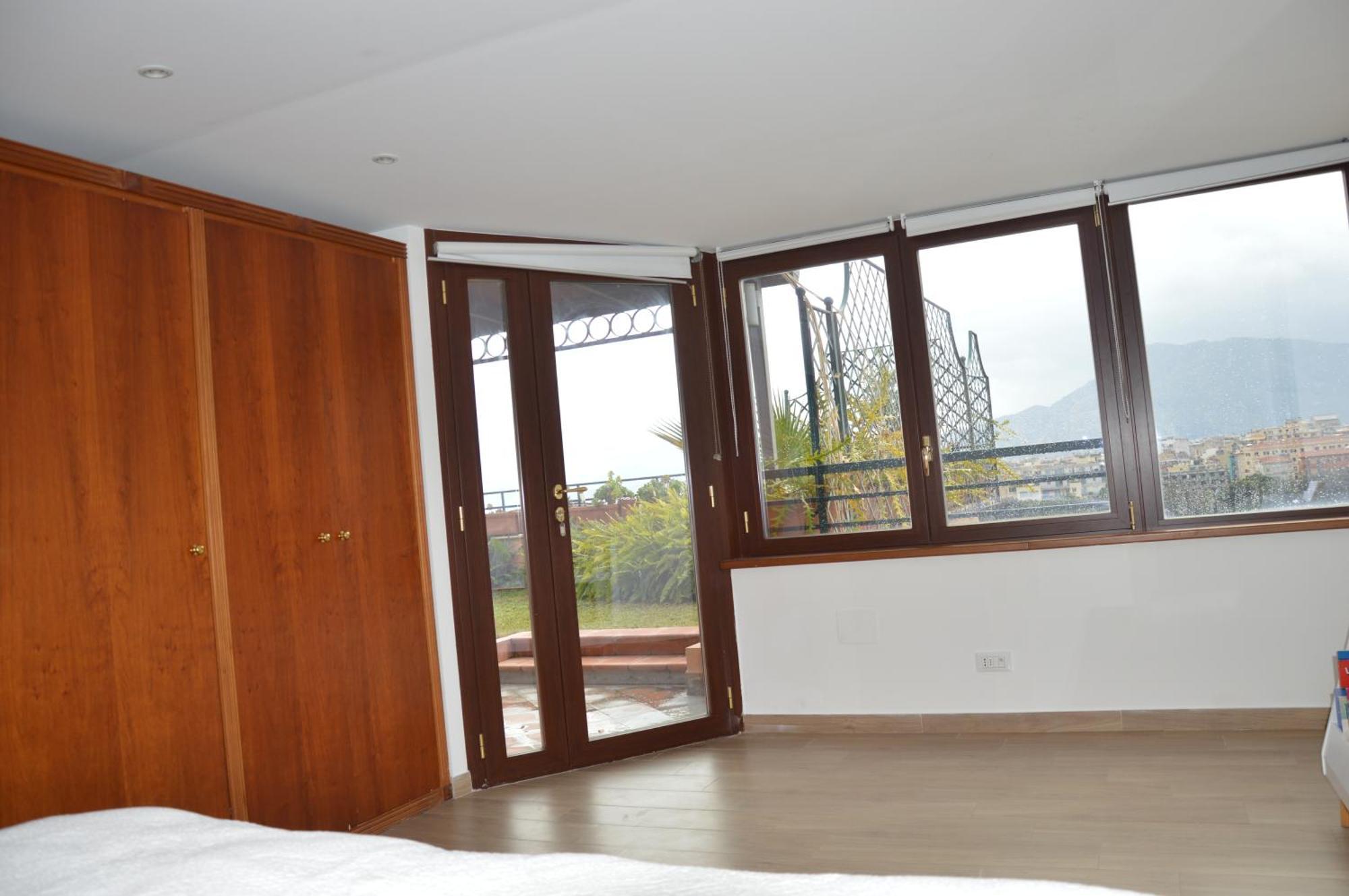 Con Vista Apartment Palermo