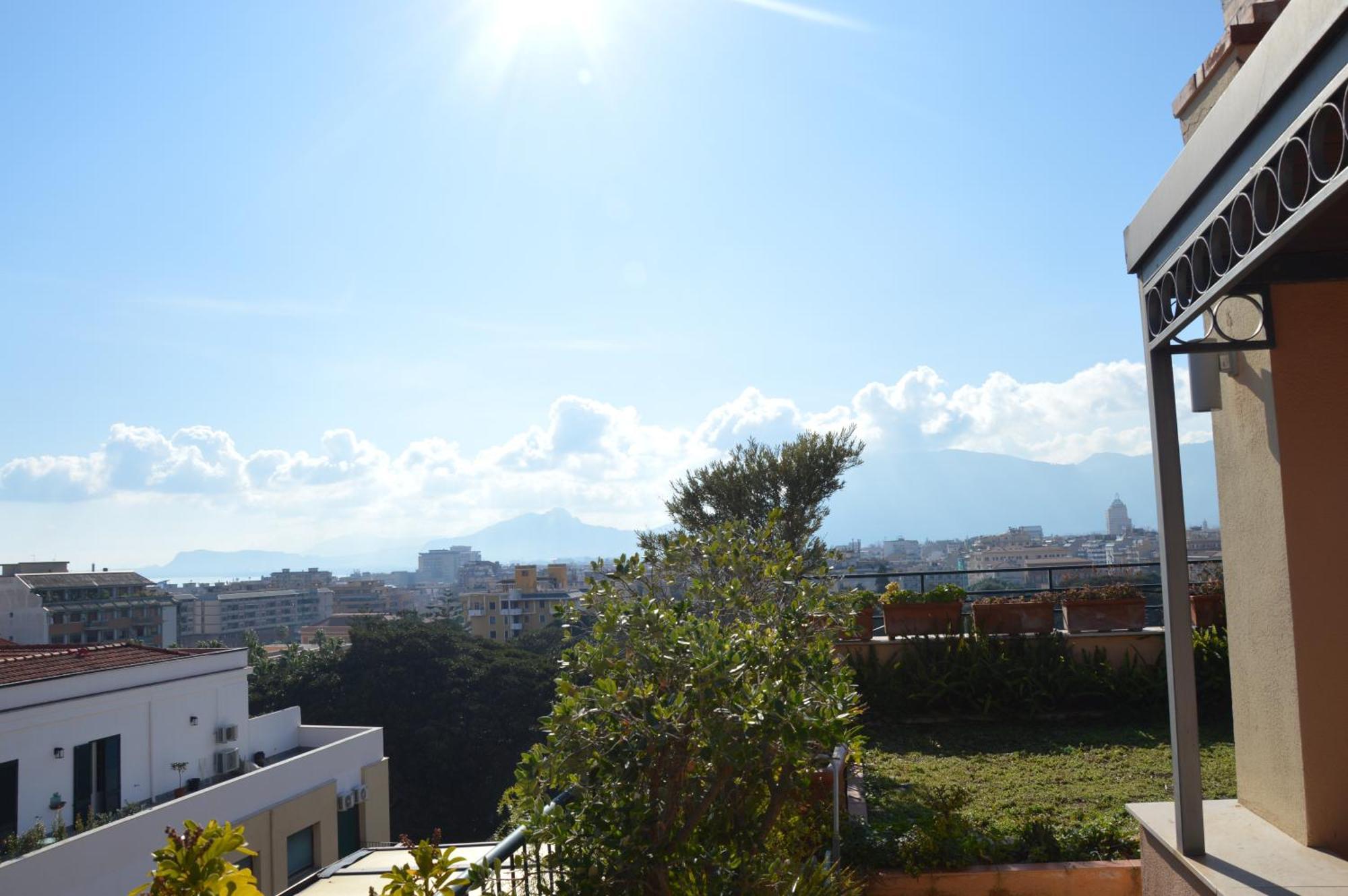 Con Vista * Palermo