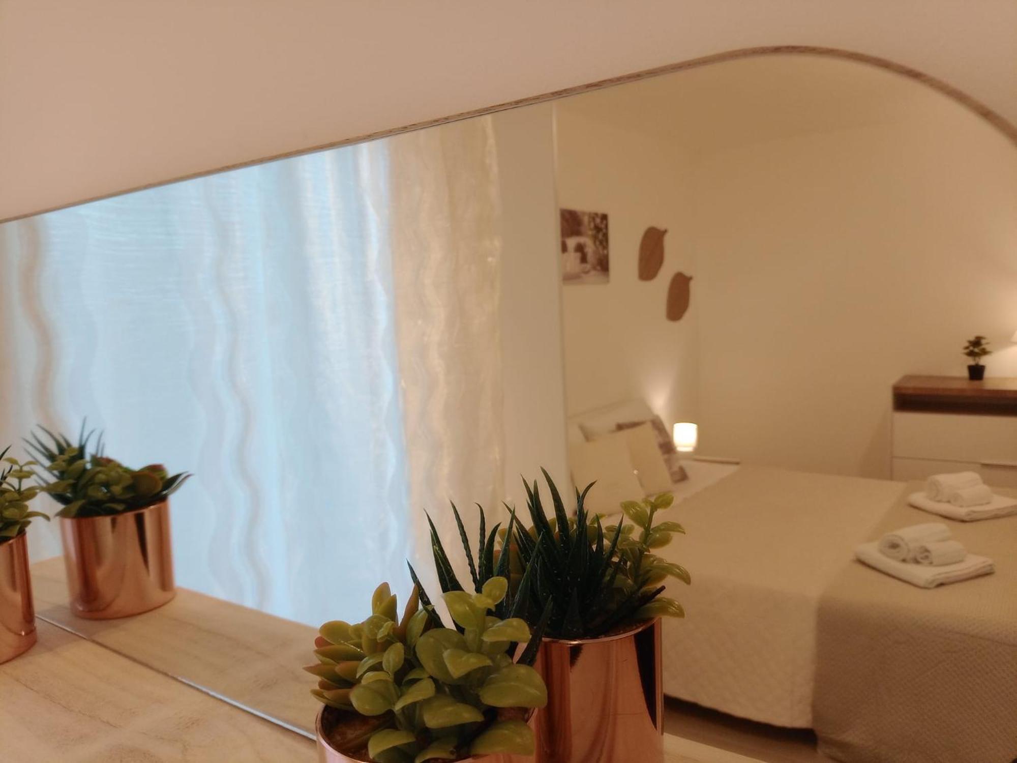 Apartment Tiny Di Carlo