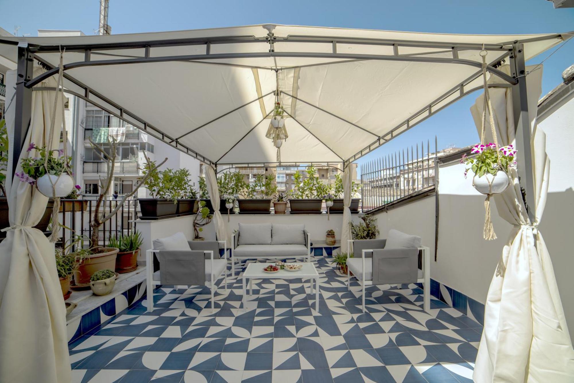 Apartment Adenzia