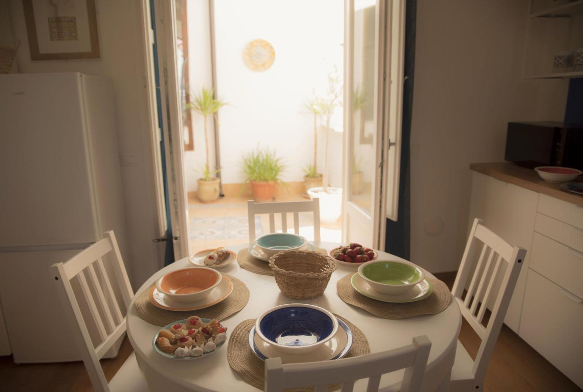 Apartment Adenzia Palermo