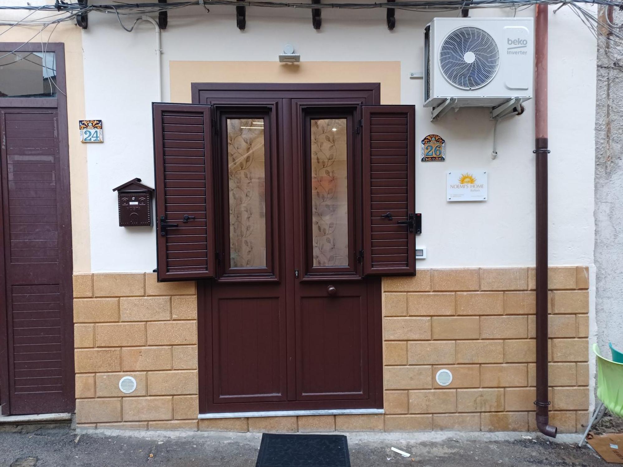 Noemi's Ballaro' Appartamento *
