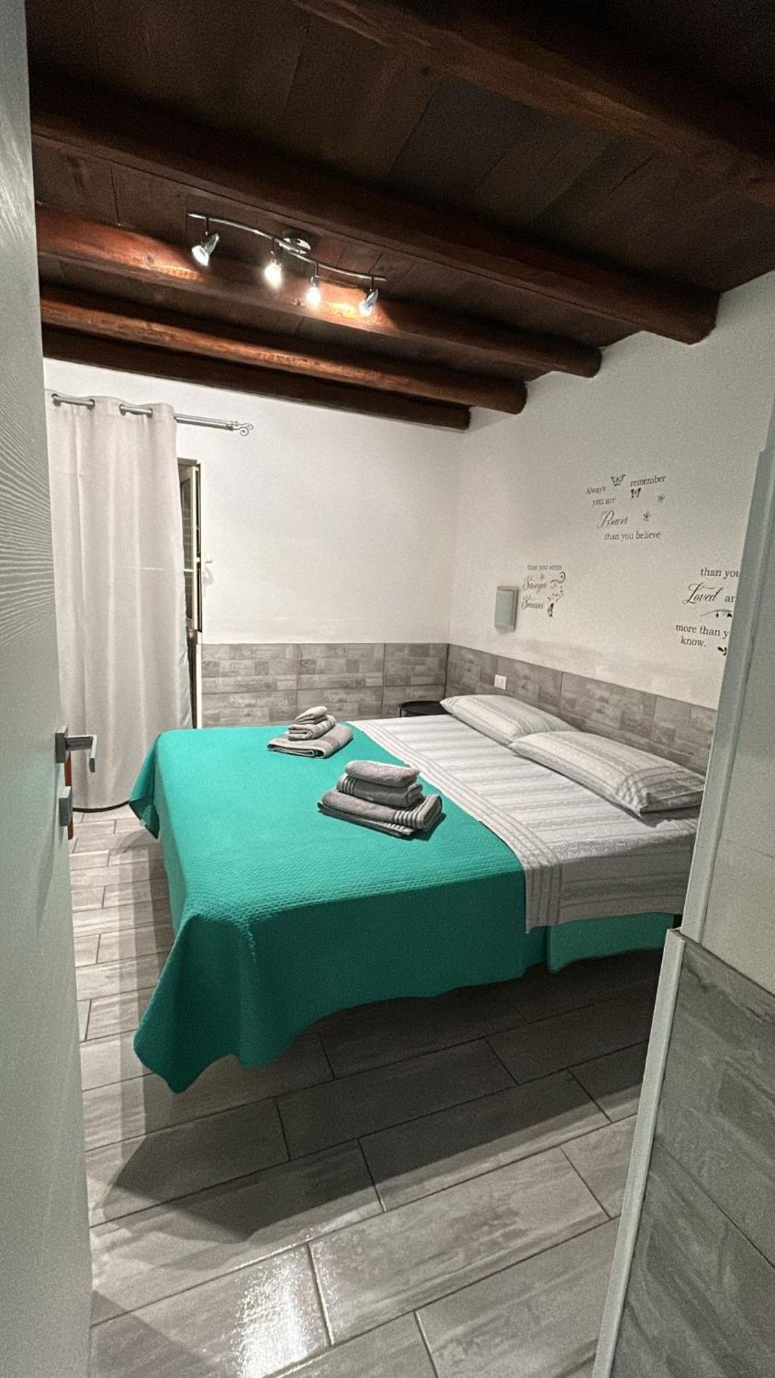 La Casetta Del Borgo Apartment Palermo