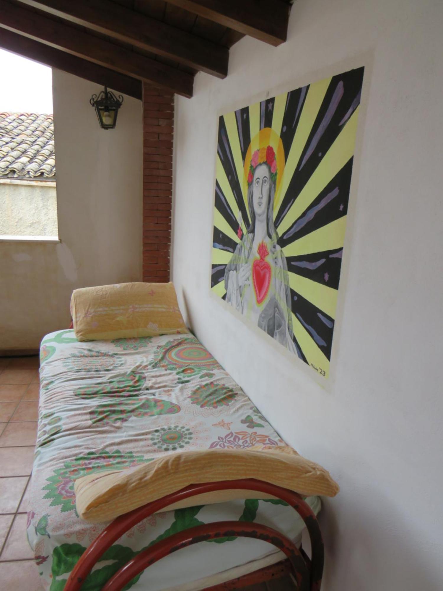 Awesome Terrace And In The Centre *