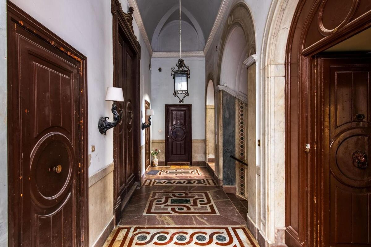 Apartment Iflat Del Barone With Terrace Palermo