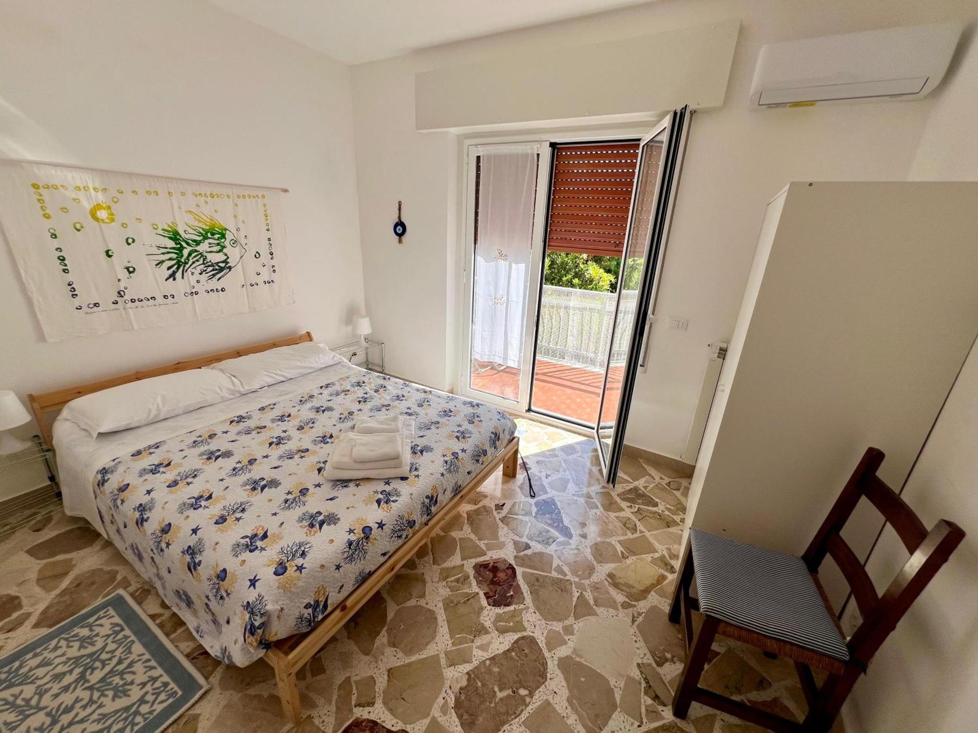 La Casa Di Gisa&Laura Lido Di Mondello Spiaggia Apartamento
