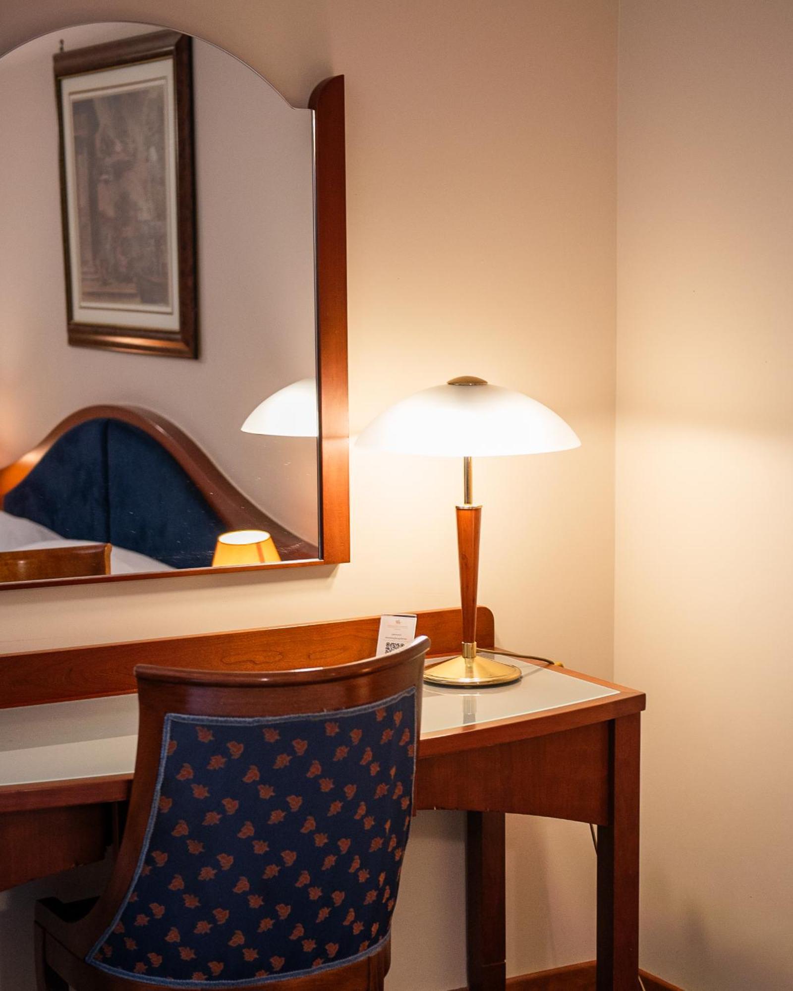 Massimo Plaza Hotel