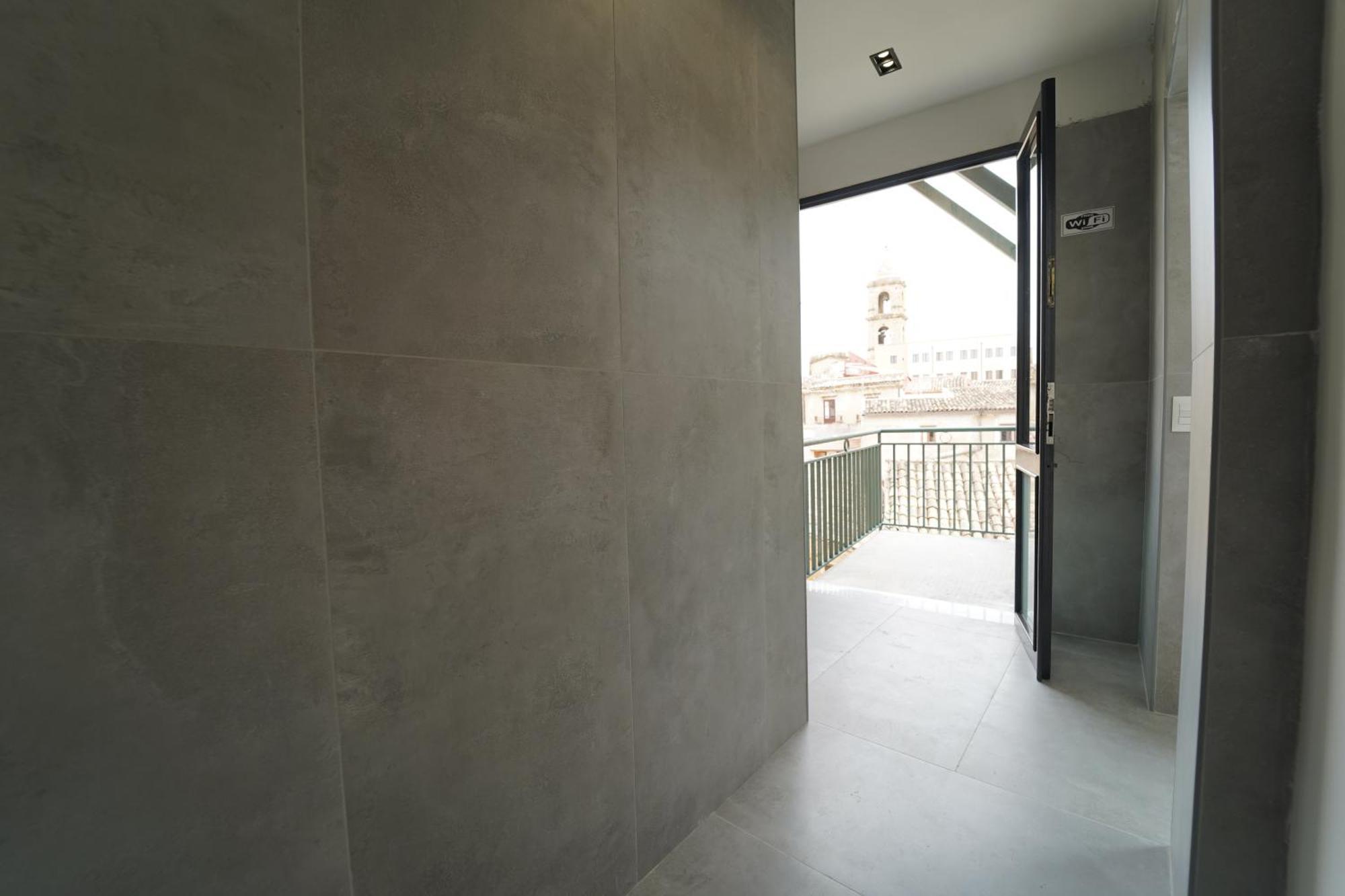 Rovere- Quattro Canti 200 Mt Appartamento *