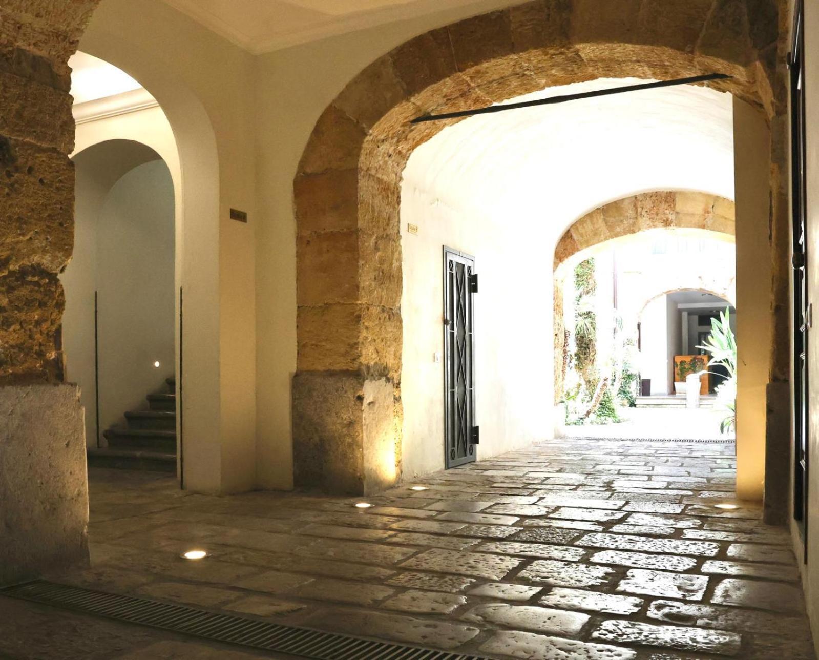 Maria's Magione, In Centro