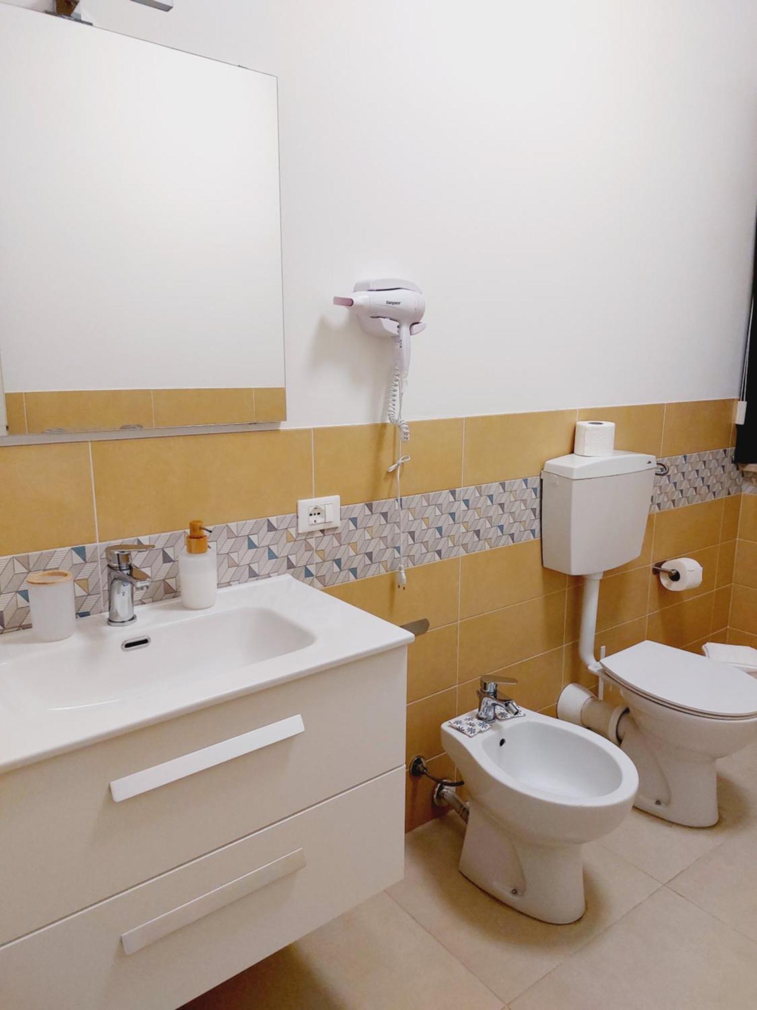 Un Passo Dal Porto * Palermo